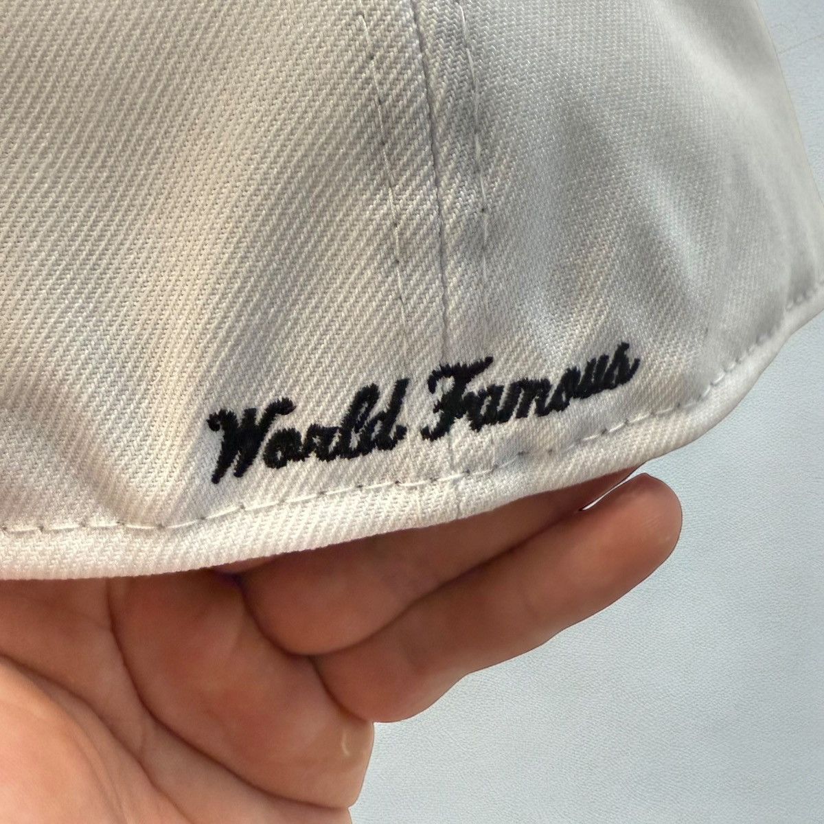 New Era × Supreme Supreme Money Box Logo New Era Fitted Hat Size ONE SIZE - 4 Thumbnail
