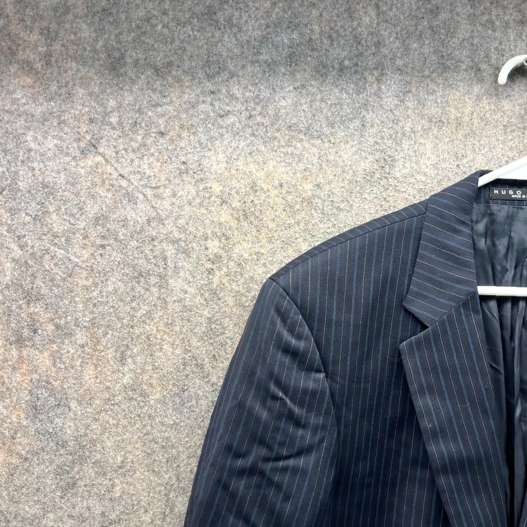 Hugo Boss VINTAGE? No. Hugo Boss Blazer Mens 42L Blue Sport Coat Jacket Striped Wool Suit Size 42R - 7 Thumbnail