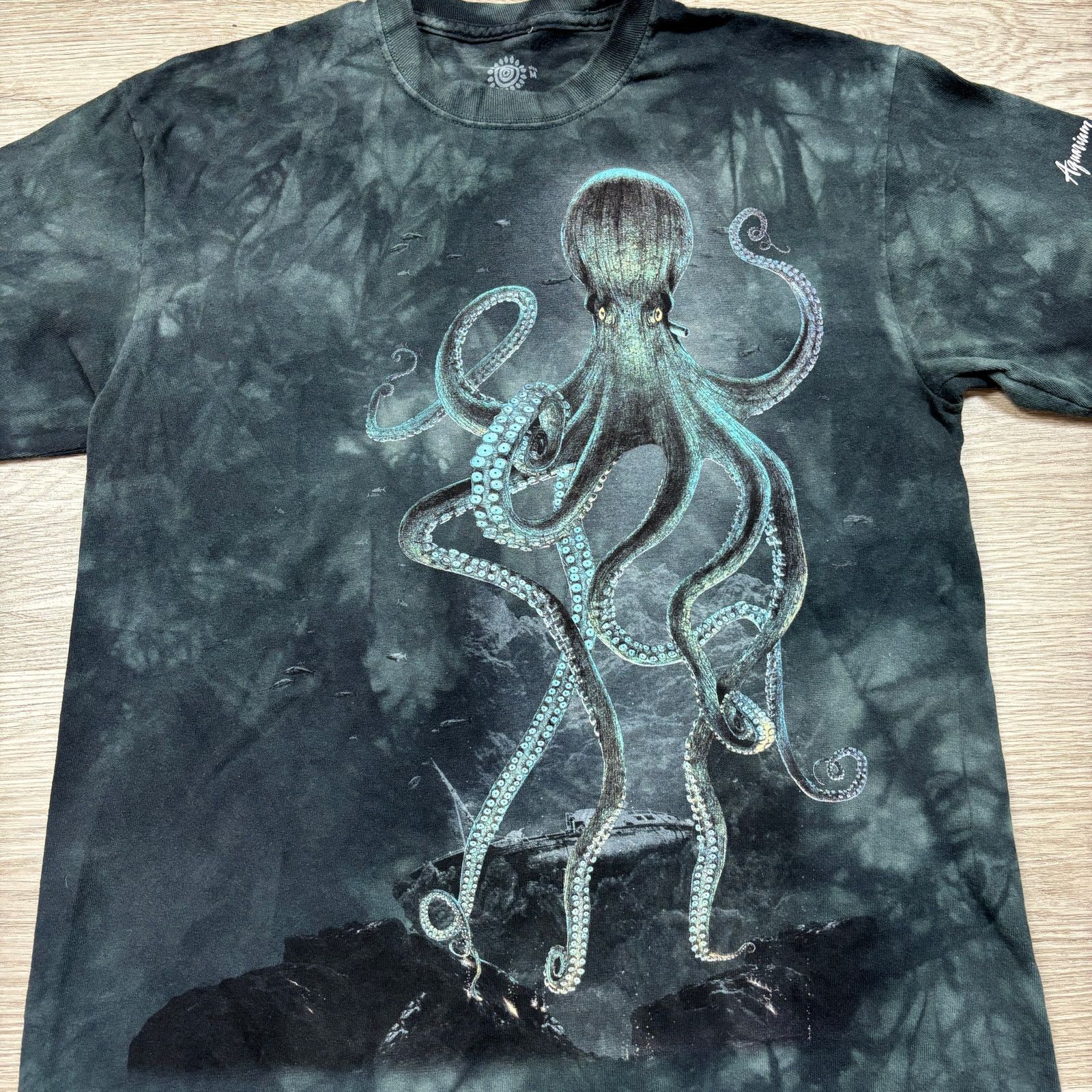 The Mountain The Mountain Octopus Aquarium of the Pacific Shirt Men's M Size US M / EU 48-50 / 2 - 2 Thumbnail