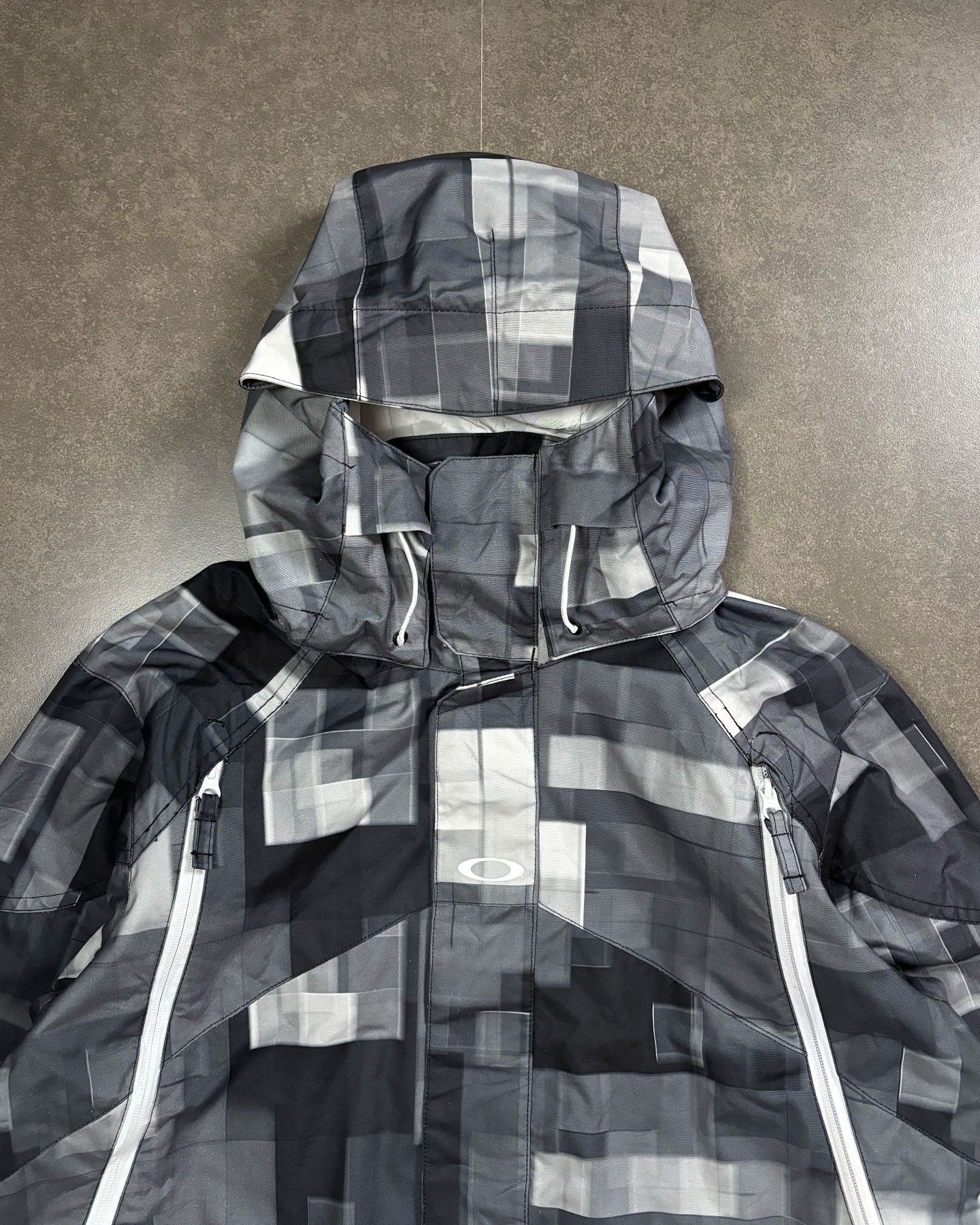 Oakley Vintage Oakley Ski Jacket Geometric AOP Size US M / EU 48-50 / 2 - 2 Thumbnail
