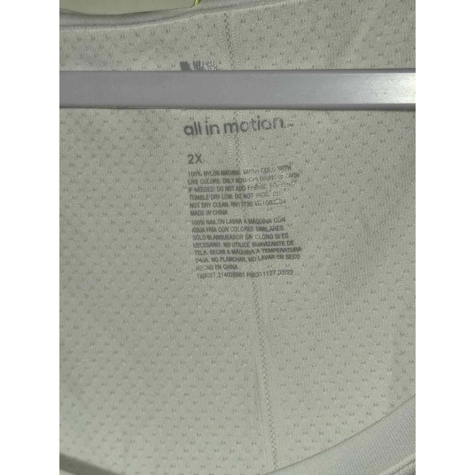 Other All in Motion Womens 2X White Nylon Cropped Athletic Tee Size XXL / US 16-18 / IT 52-54 - 3 Thumbnail