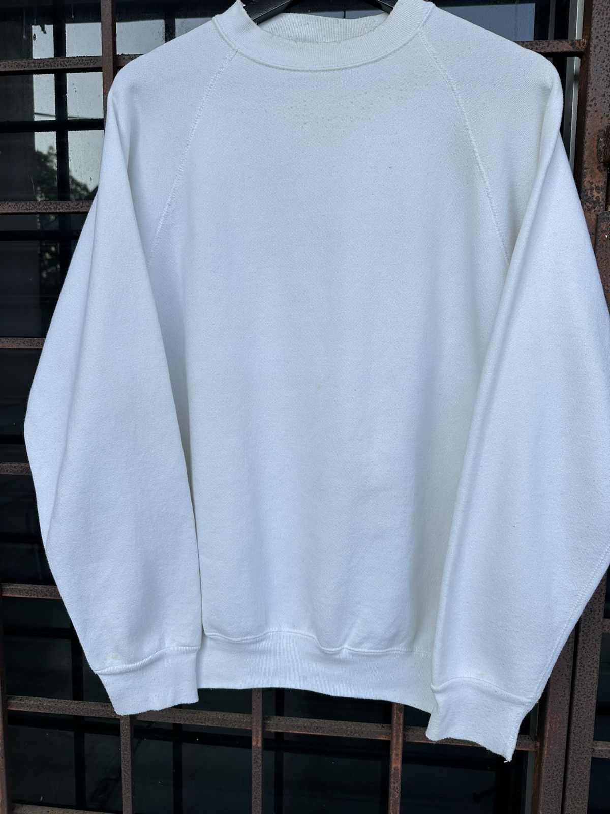 Vintage Vintage Discuss Athletics Plain Boxy Crewneck Size US L / EU 52-54 / 3 - 5 Thumbnail