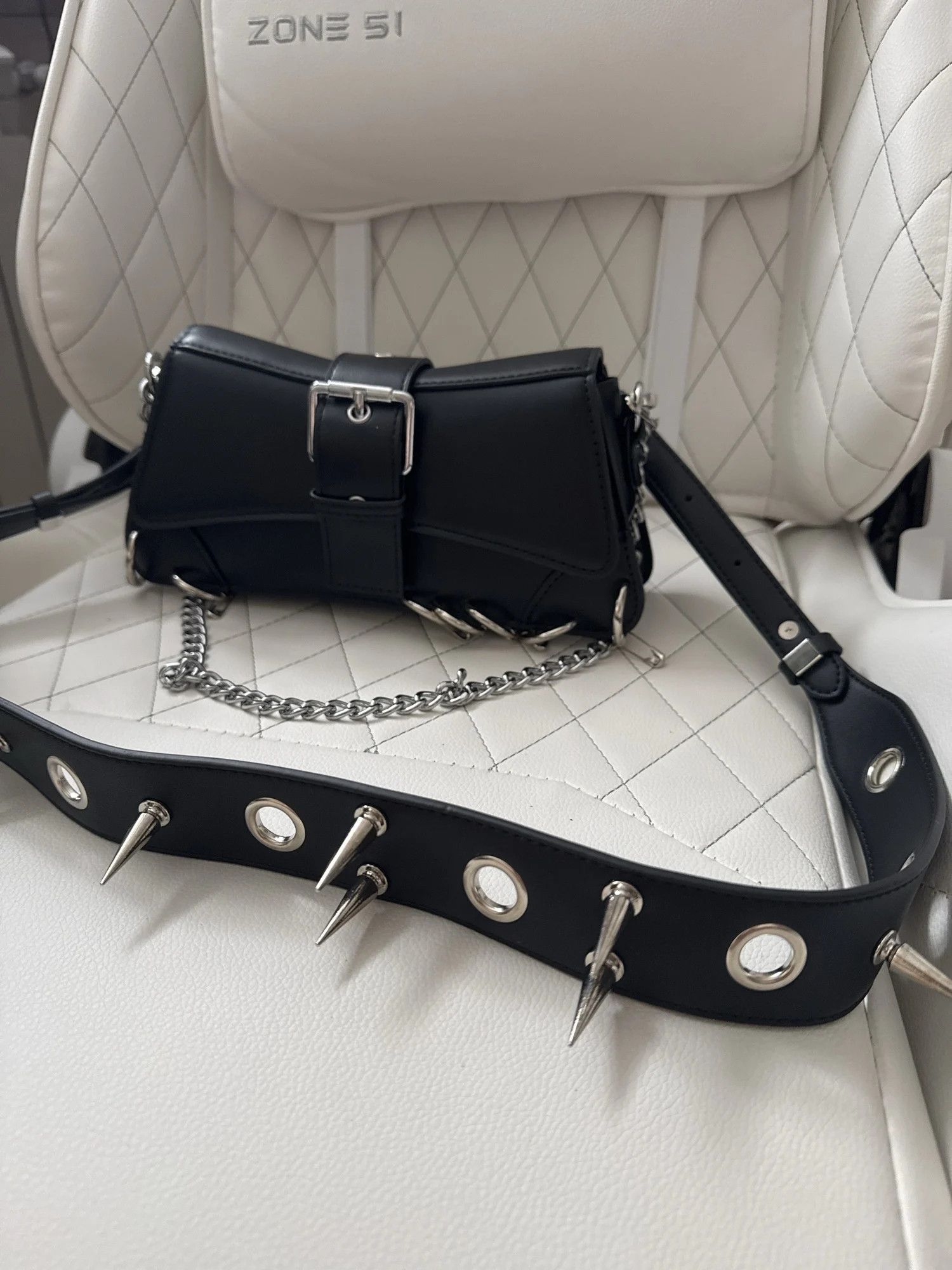 Other Harajuku Punk Rivet Spike Chain Crossbody Bags Size ONE SIZE - 6 Thumbnail