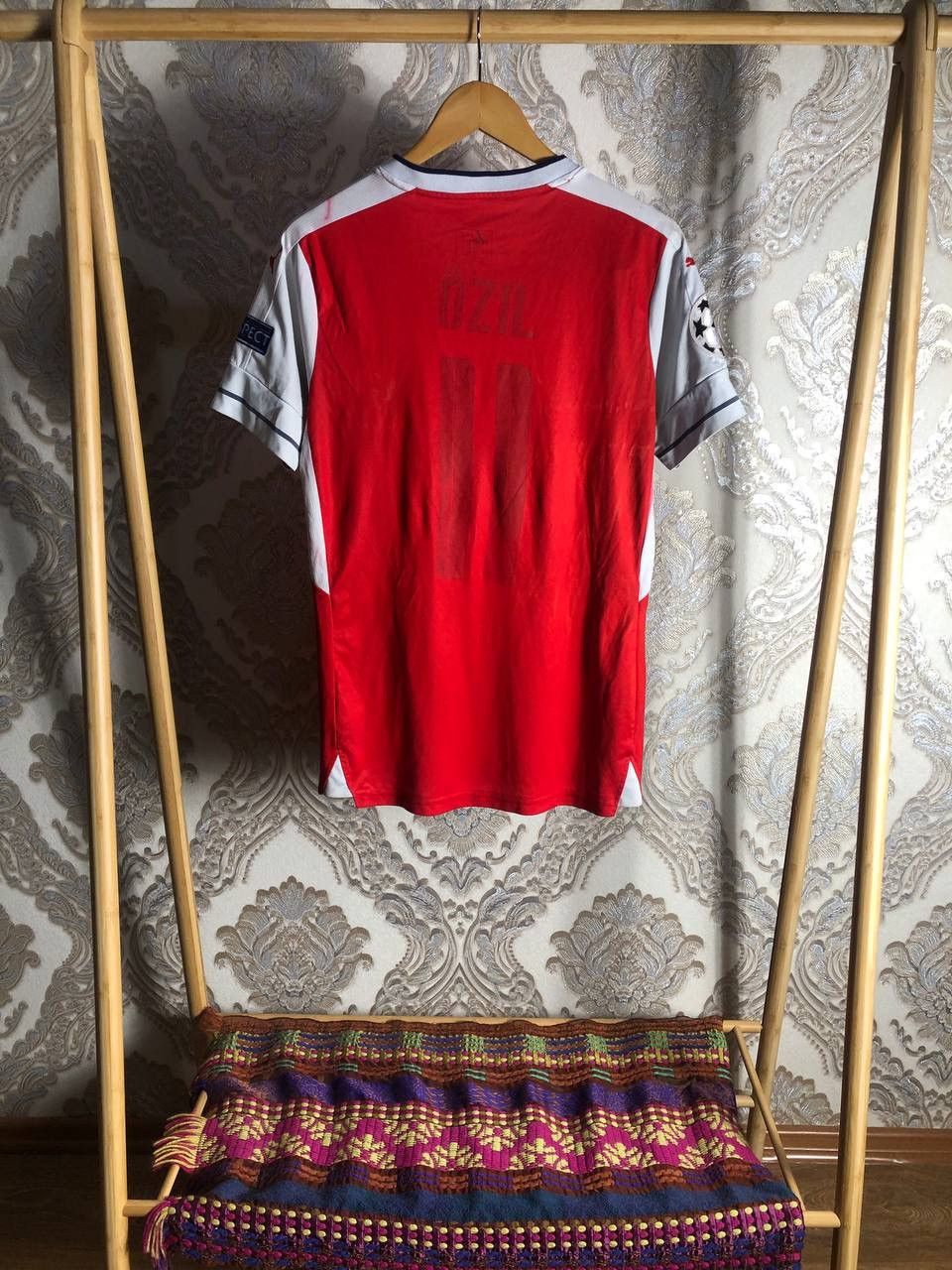 Puma VINTAGE PUMA FC ARSENAL LONDON ENGLAND SOCCER JERSEY RETRO Size US S / EU 44-46 / 1 - 9 Thumbnail