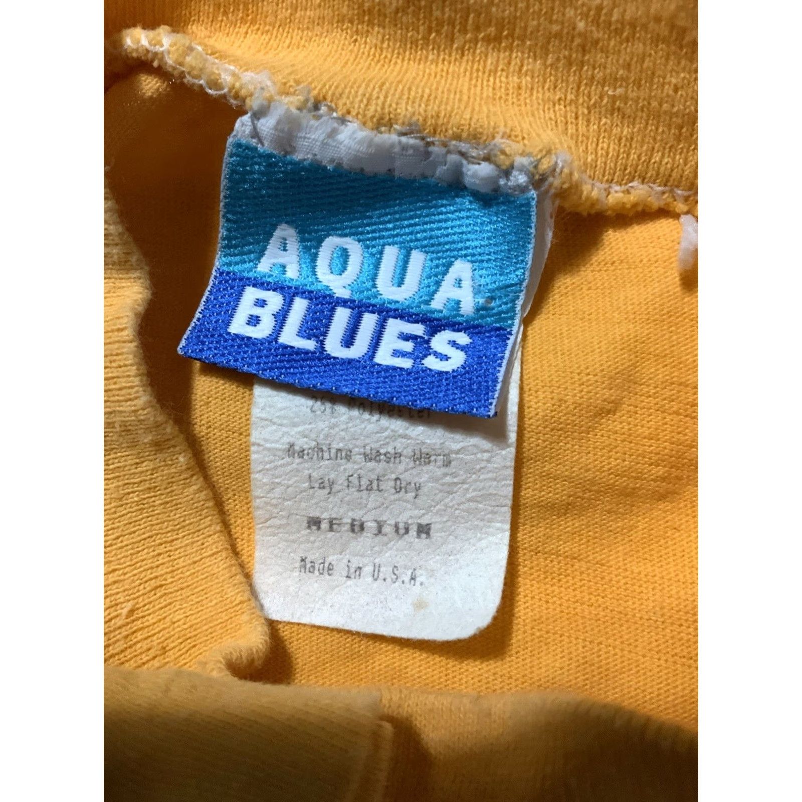 Vintage VINTAGE 80s Aqua Blues Supradur Single Stitch Yellow S/S Graphic T-Shirt Sz. M Shirt Adults M Yellow Graphic Supradur 1980s Mens Women? Size US S / EU 44-46 / 1 - 5 Thumbnail