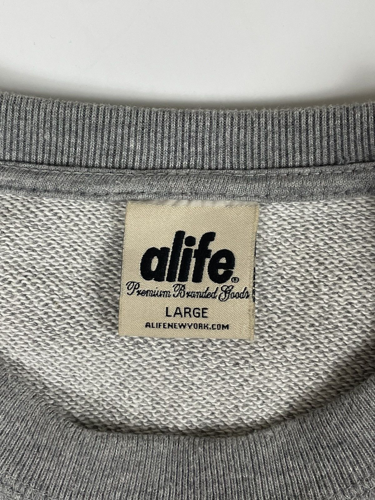 Alife Alife New York Crack crewneck grey rare sweatshirt usa Size US L / EU 52-54 / 3 - 5 Thumbnail