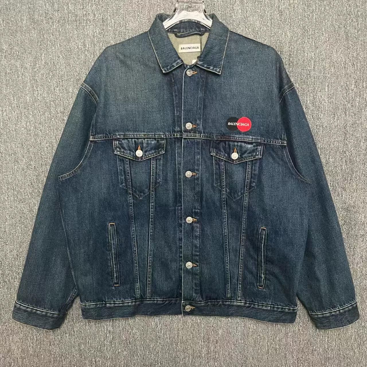 Balenciaga blenciaga washed denim jacket for men Size US M / EU 48-50 / 2 - 1 Thumbnail
