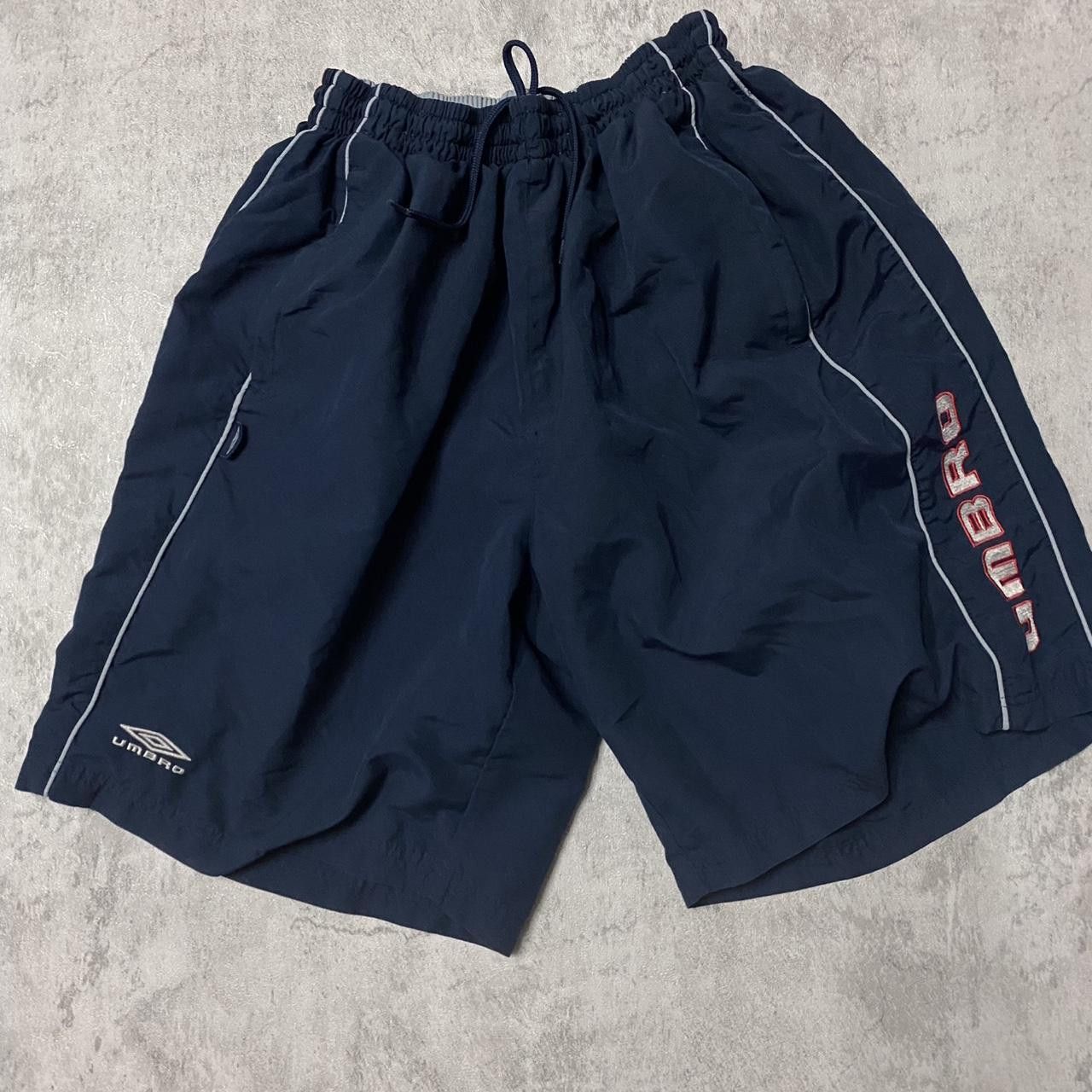 Umbro Navy Umbro sportswear shorts sportswear Size US 36 / EU 52 - 1 Thumbnail