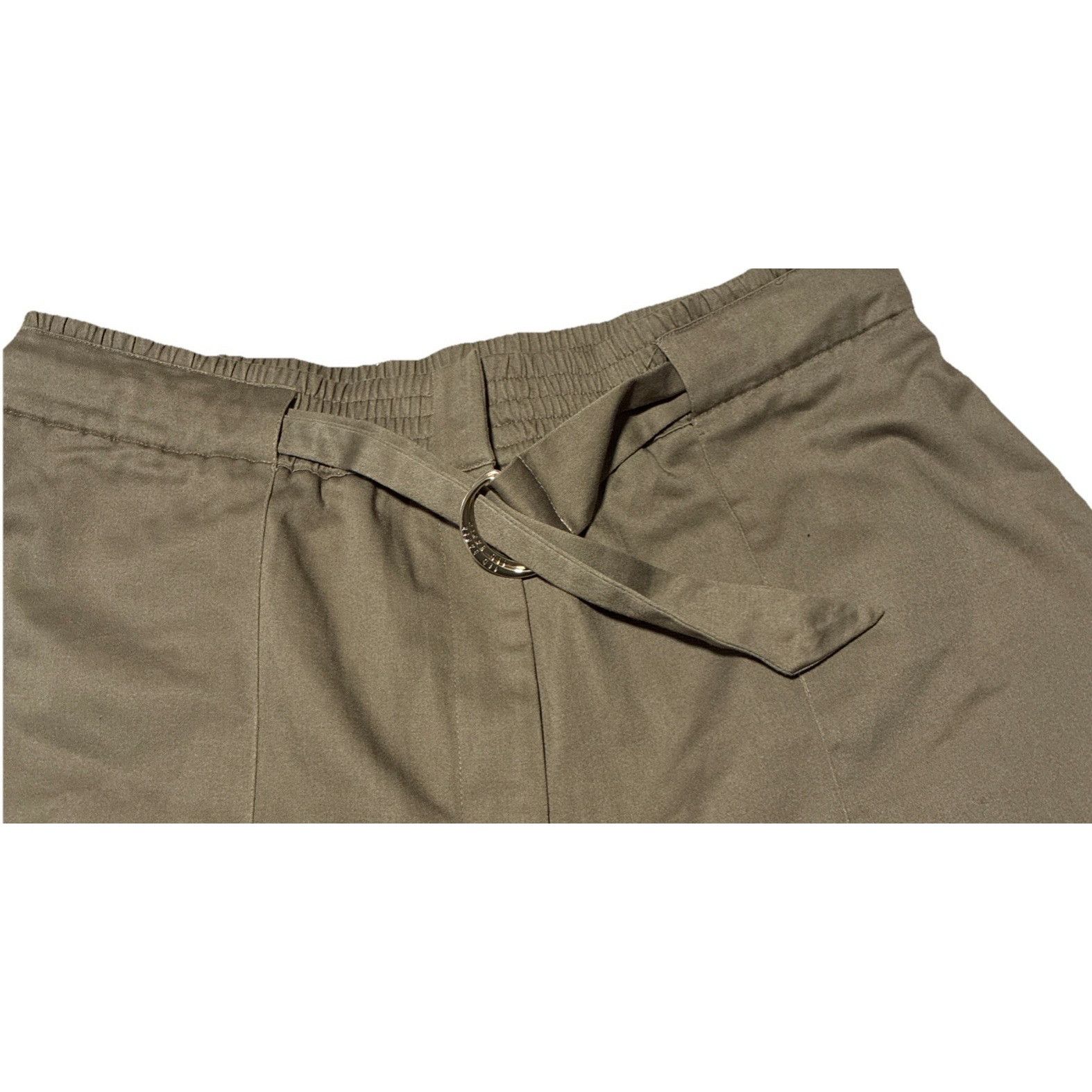 Ted Baker NWT Ted Baker RONNIIE Olive D-Ring Detail High-Waisted Short Size 27" / US 4 / IT 40 - 5 Thumbnail