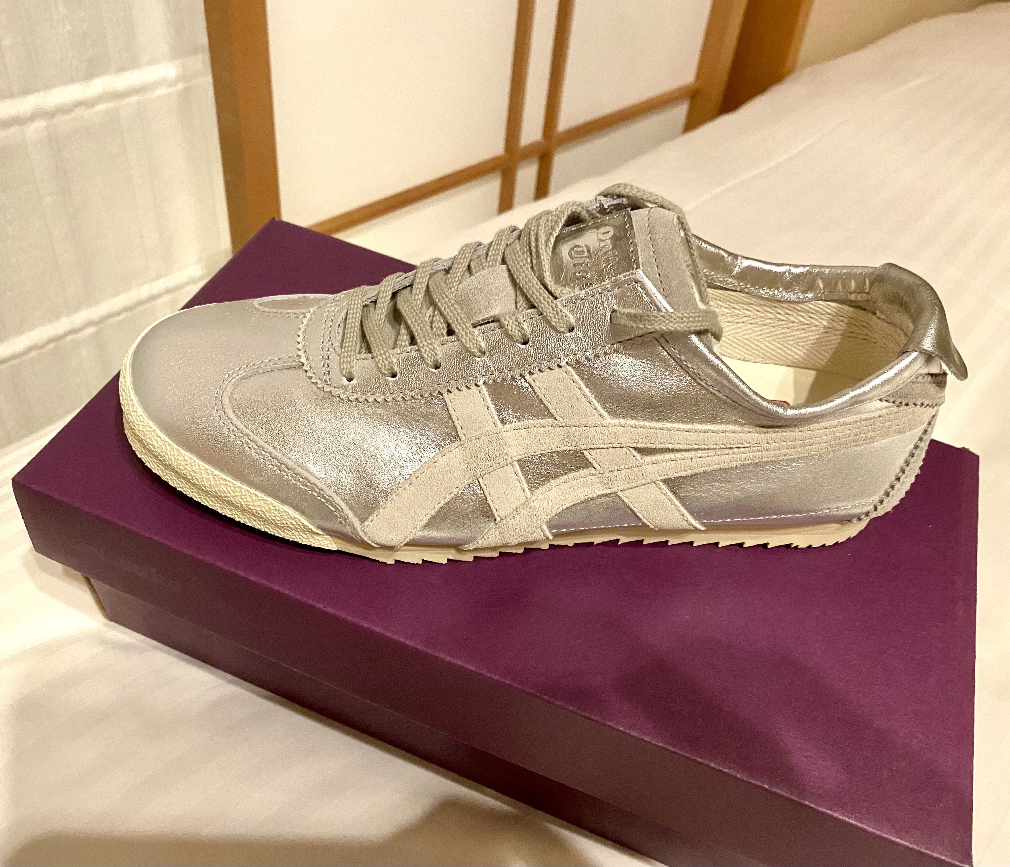 Onitsuka Tiger Onitsuka Tiger Nippon Made Mexico 66 Silver Japan Exclusive Size US 7.5 / IT 37.5 - 12 Thumbnail