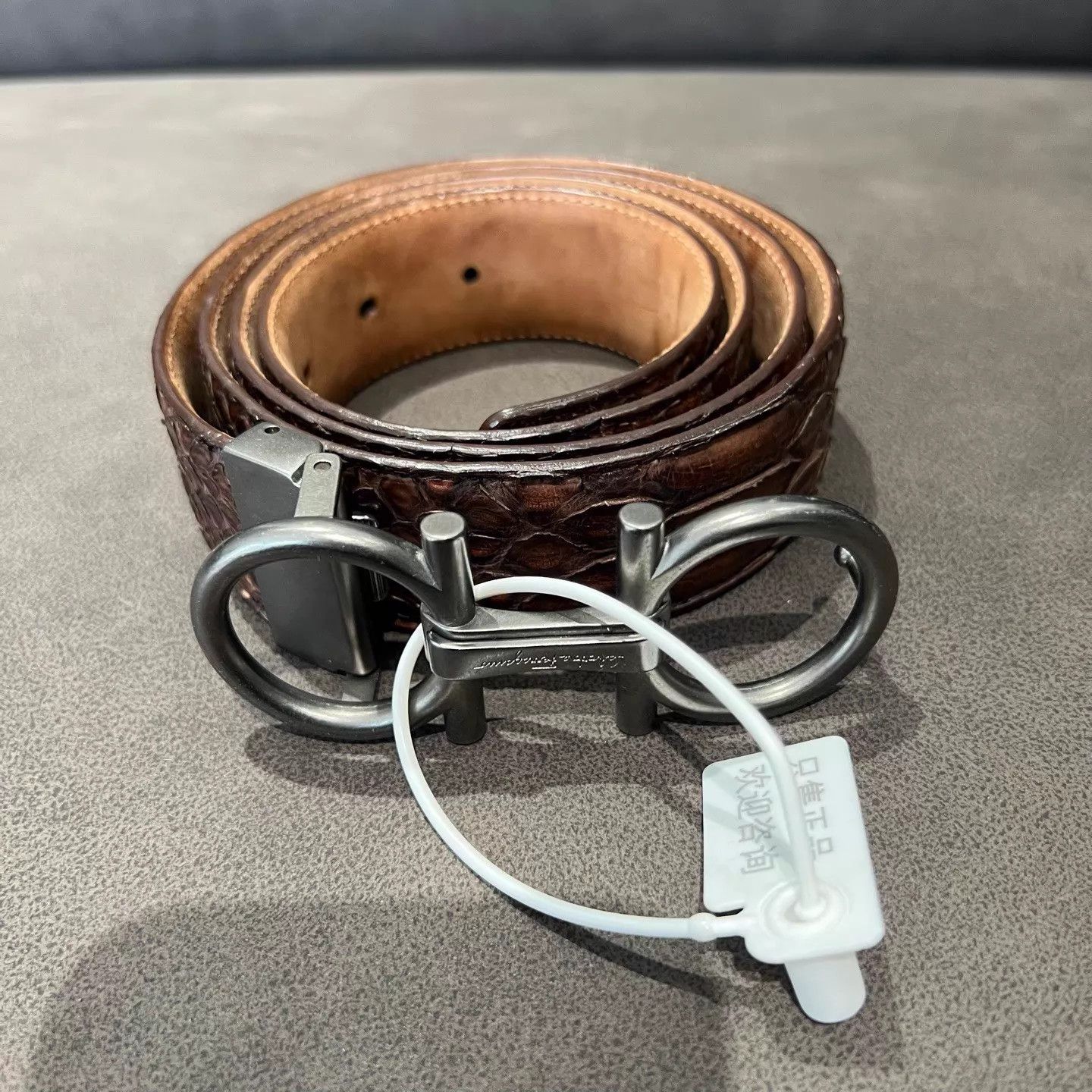 Salvatore Ferragamo FERRAGAMO Brown Leather Belt 100cm Size ONE SIZE - 1 Thumbnail