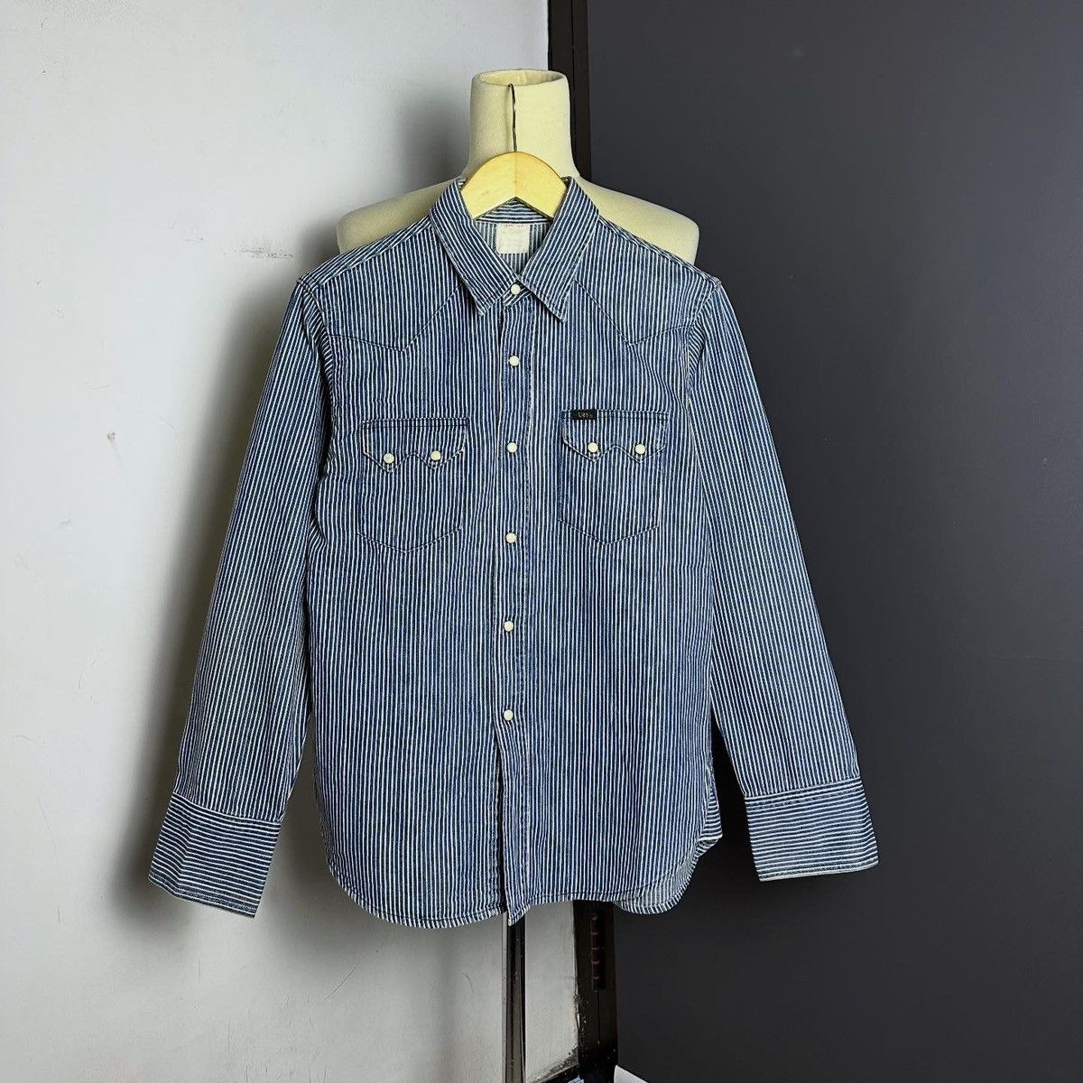 UES Japan Ues Hickory shirt Size US M / EU 48-50 / 2 - 1 Thumbnail