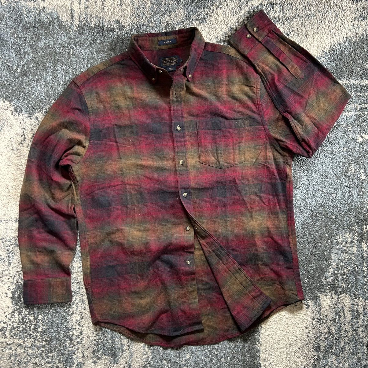 Pendleton HEAVYWEiGHT MASON FLANNEL BUTTON DOWN TAN COYOTE RASPBERRY Size US L / EU 52-54 / 3 - 4 Thumbnail