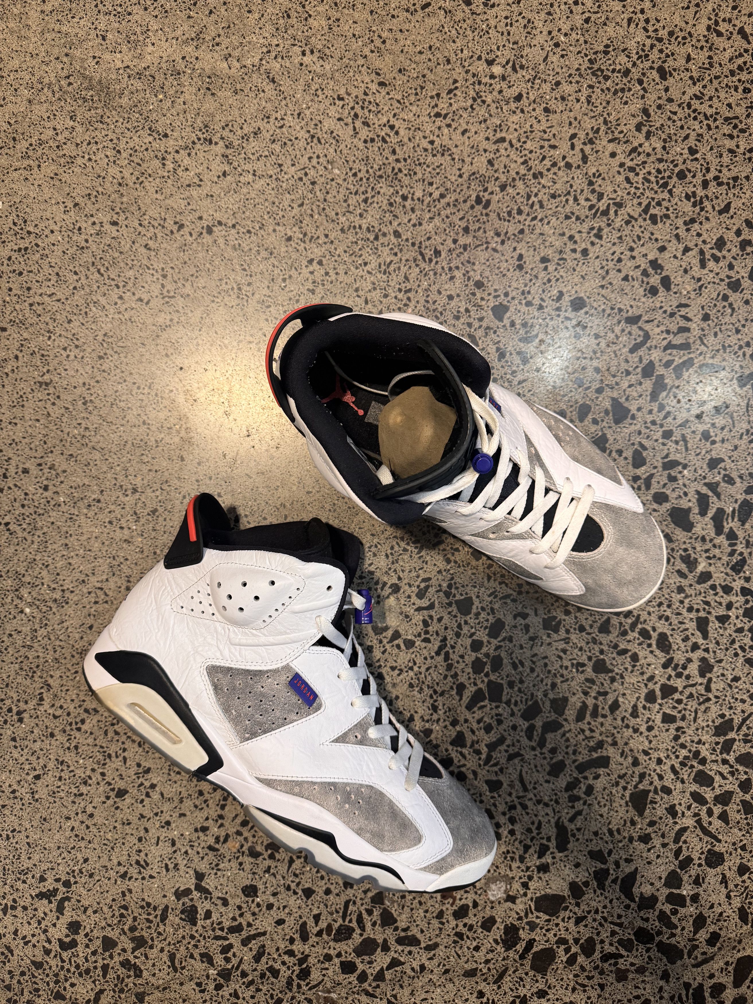 Jordan Brand JORDAN 6 'FLIGHT NOSTALGIA' Size US 12 / EU 45 - 1 Thumbnail