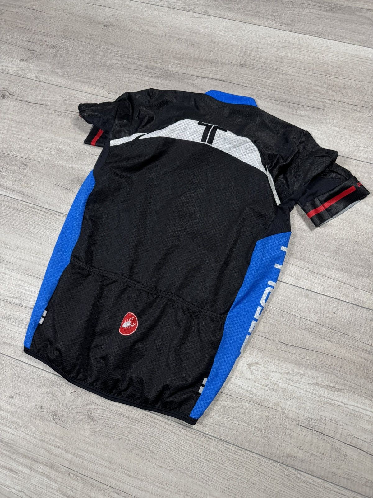 Other CASTELLI ROSSO CORSA CYCLING JERSEY SHIRT MAGLIA SIZE L Size US L / EU 52-54 / 3 - 8 Thumbnail