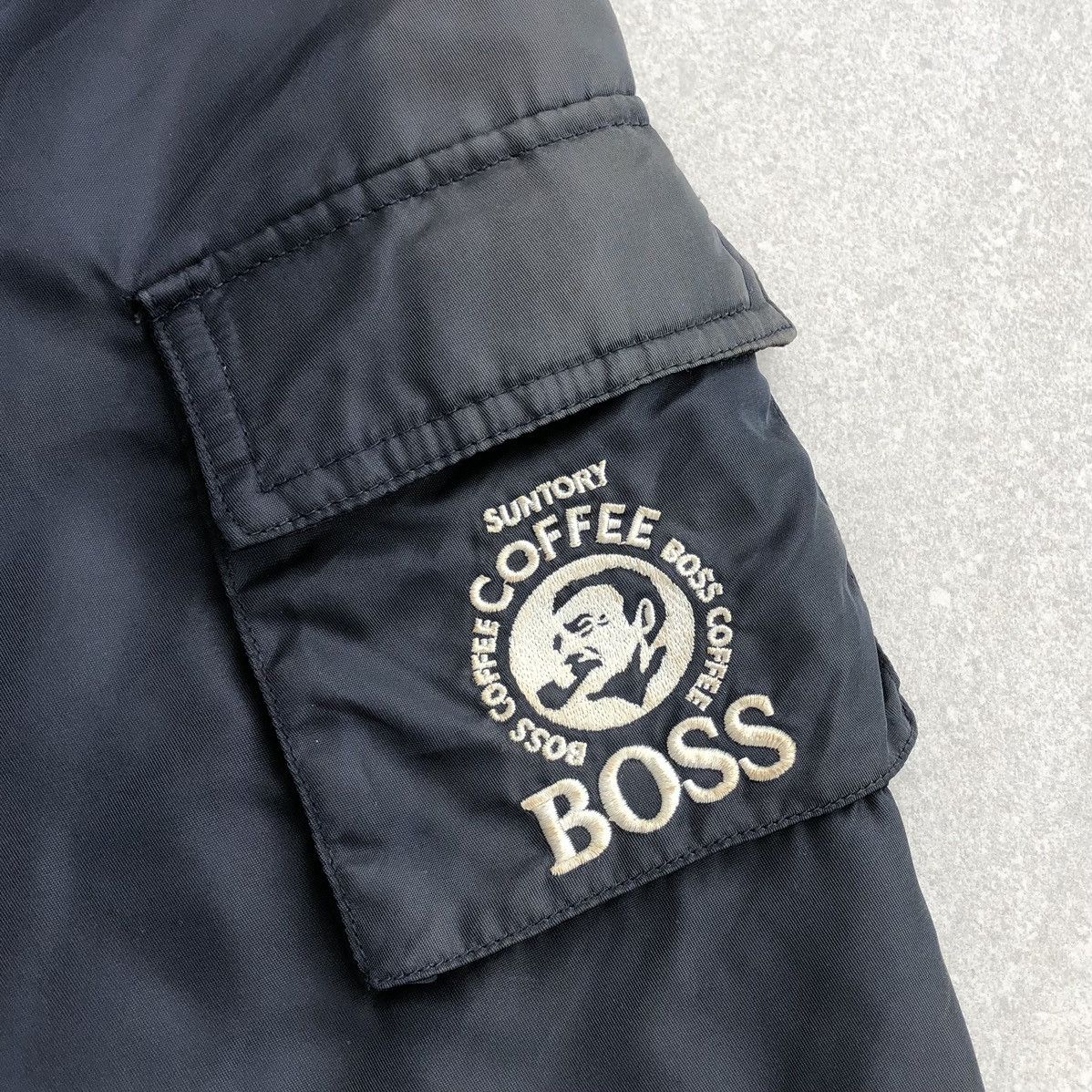 Vintage Vintage Suntory Boss Coffee Embroidery Logo Sun Faded Jacket Size US L / EU 52-54 / 3 - 5 Thumbnail