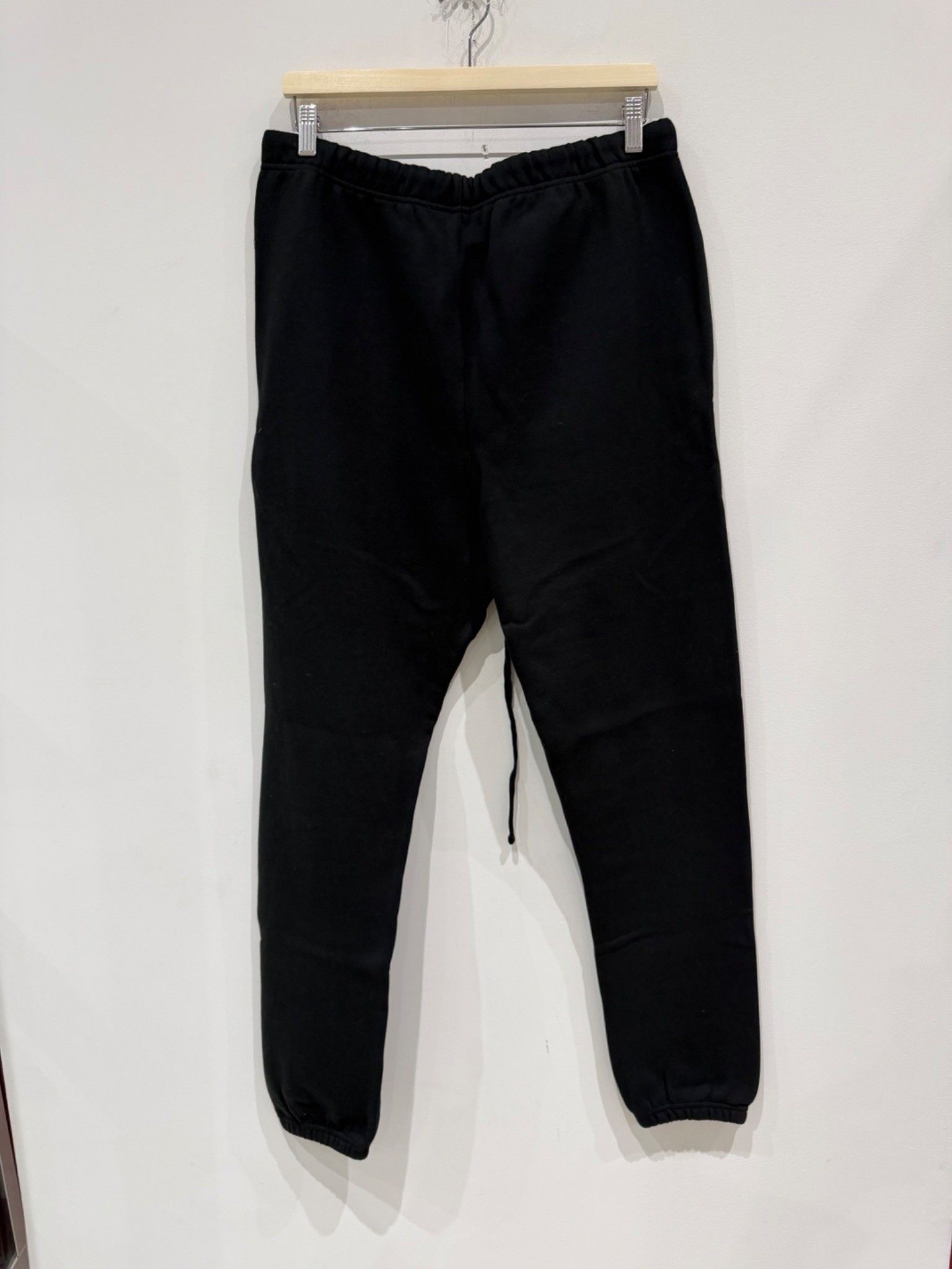 Fear of God Fear of God Essentials Vintage Fleece Sweatpant Jet Black Size US 34 / EU 50 - 6 Thumbnail