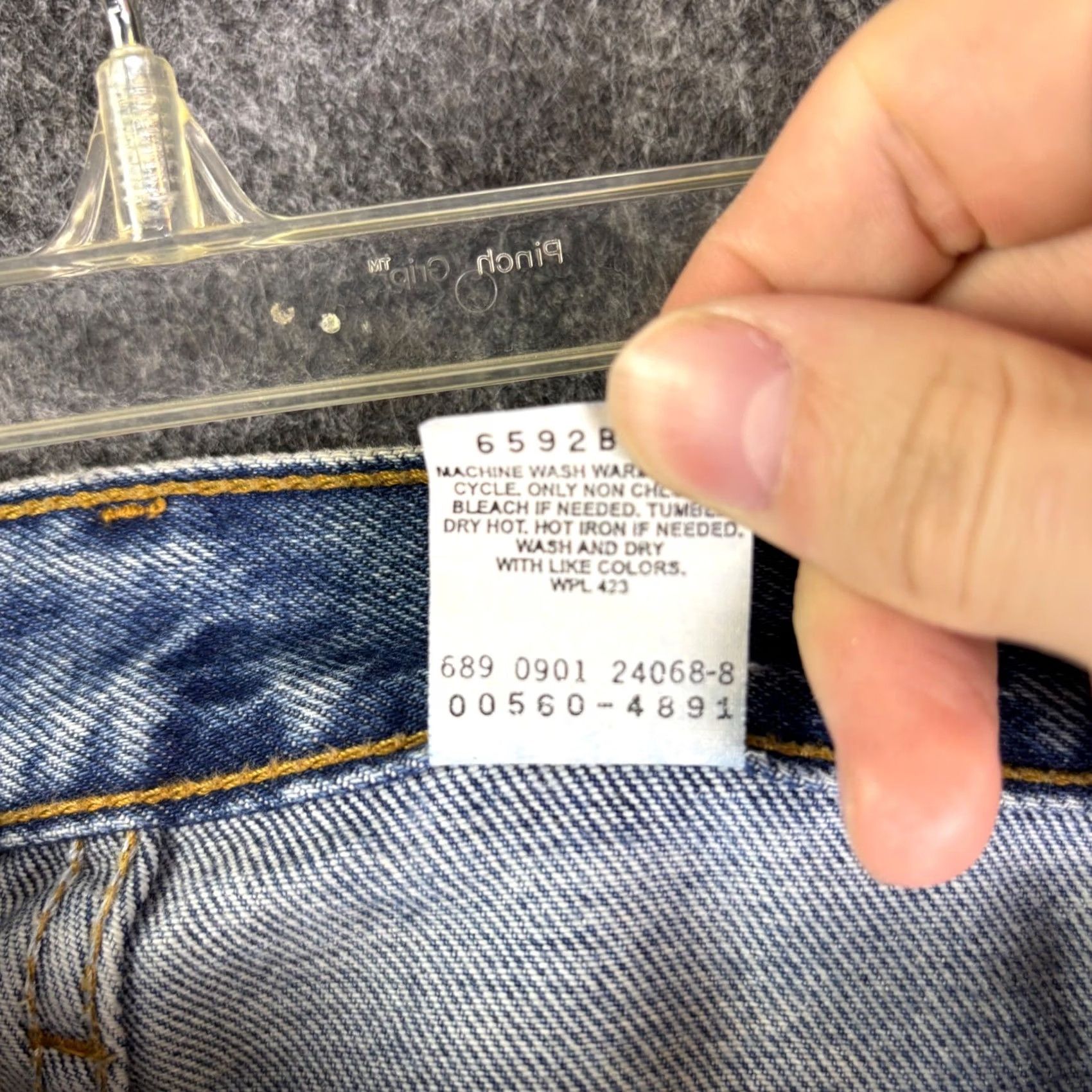 Levi's Levi's 560 Loose Fit Tapered Leg Jeans Mens 42x30 Denim Medium Wash 00560-4891 Size US 42 / EU 58 - 7 Thumbnail