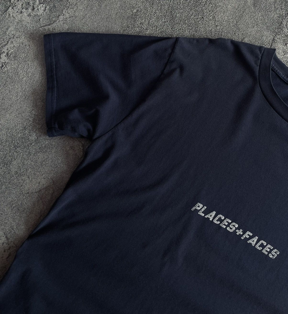 Places + Faces Places + Faces Big Logo Men’s T-Shirt Size L Size US L / EU 52-54 / 3 - 4 Thumbnail