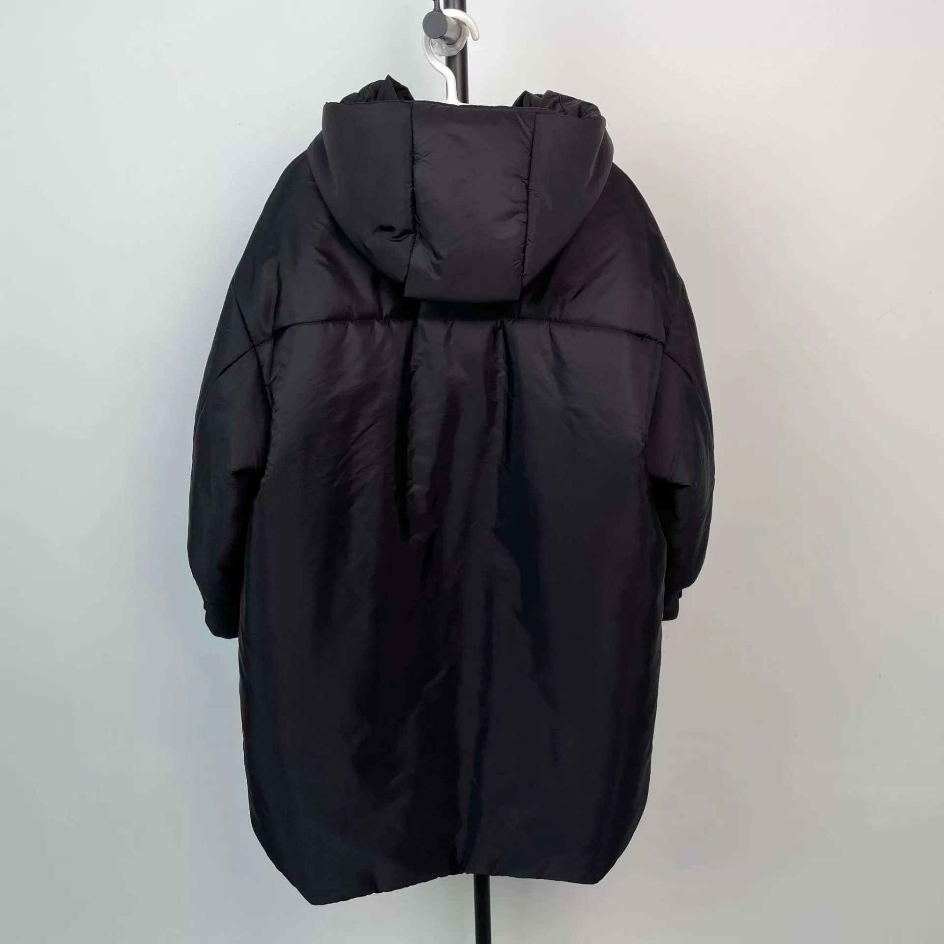 Prada Prada Triangle Logo Black Puffer Jacket 36 Size XS / US 0-2 / IT 36-38 - 2 Thumbnail