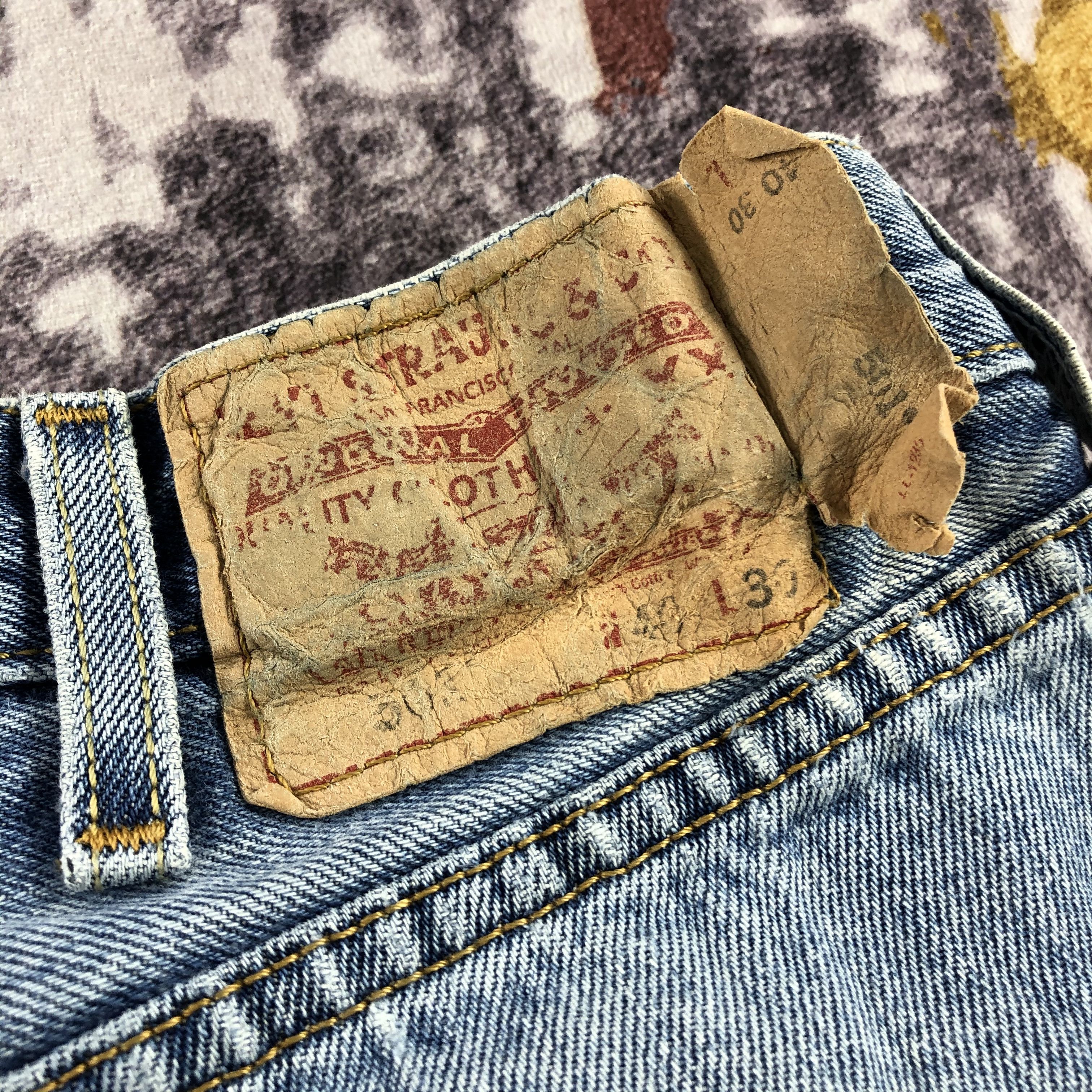 Levi's × Vintage Vintage Blue Wash Levis 501 Jeans-JM2960 Size US 39 - 7 Thumbnail