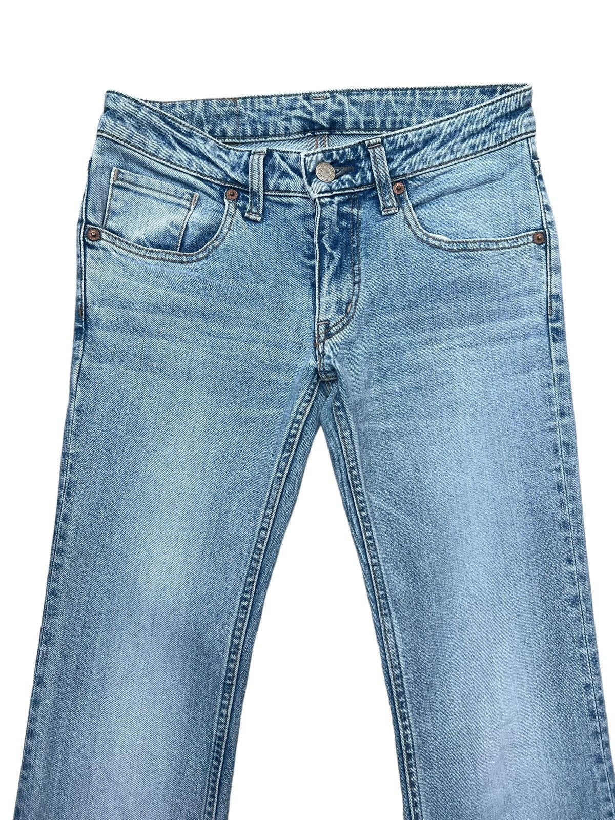 Blue Blue Japan HR Market Blue Blue Japan Lowrise Flare Denim Jeans 28x32.5 Size 28" / US 6 / IT 42 - 4 Thumbnail