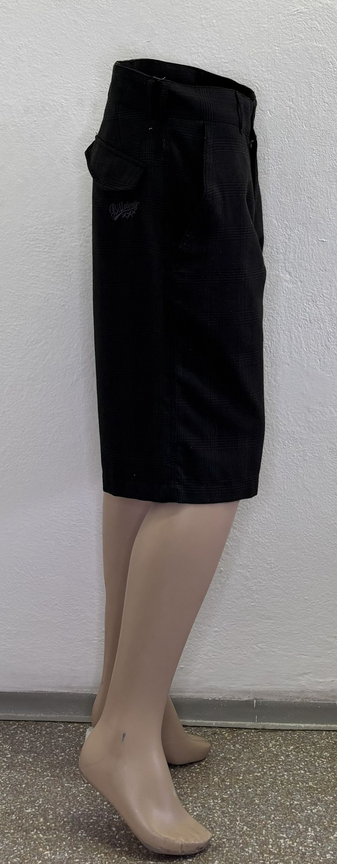 Billabong Billabong vintage Black Shorts size 32 Size US 32 / EU 48 - 4 Thumbnail