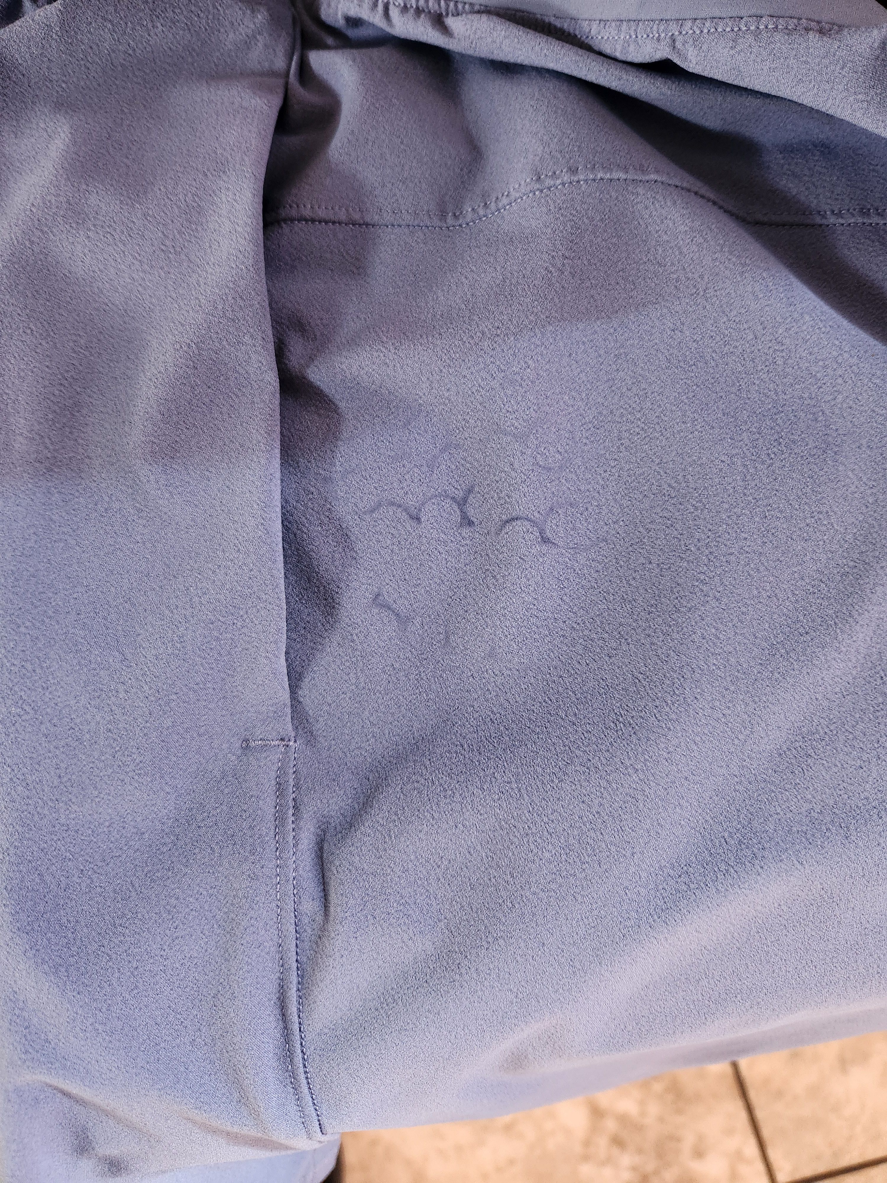 Lululemon SWEAT SHORTS Size US 36 / EU 52 - 2 Thumbnail