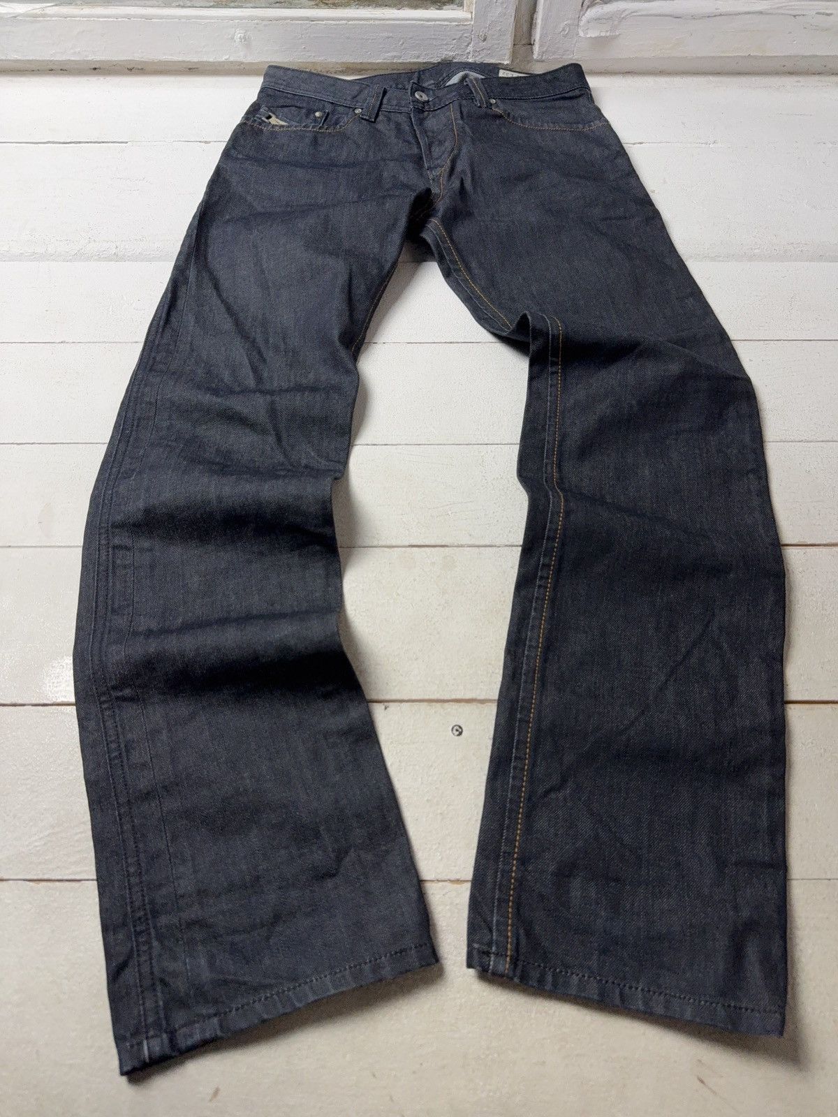 Diesel Luxury 00s Diesel Darron Regular Slim Tapered Jeans W29 L32 Size US 29 - 1 Thumbnail