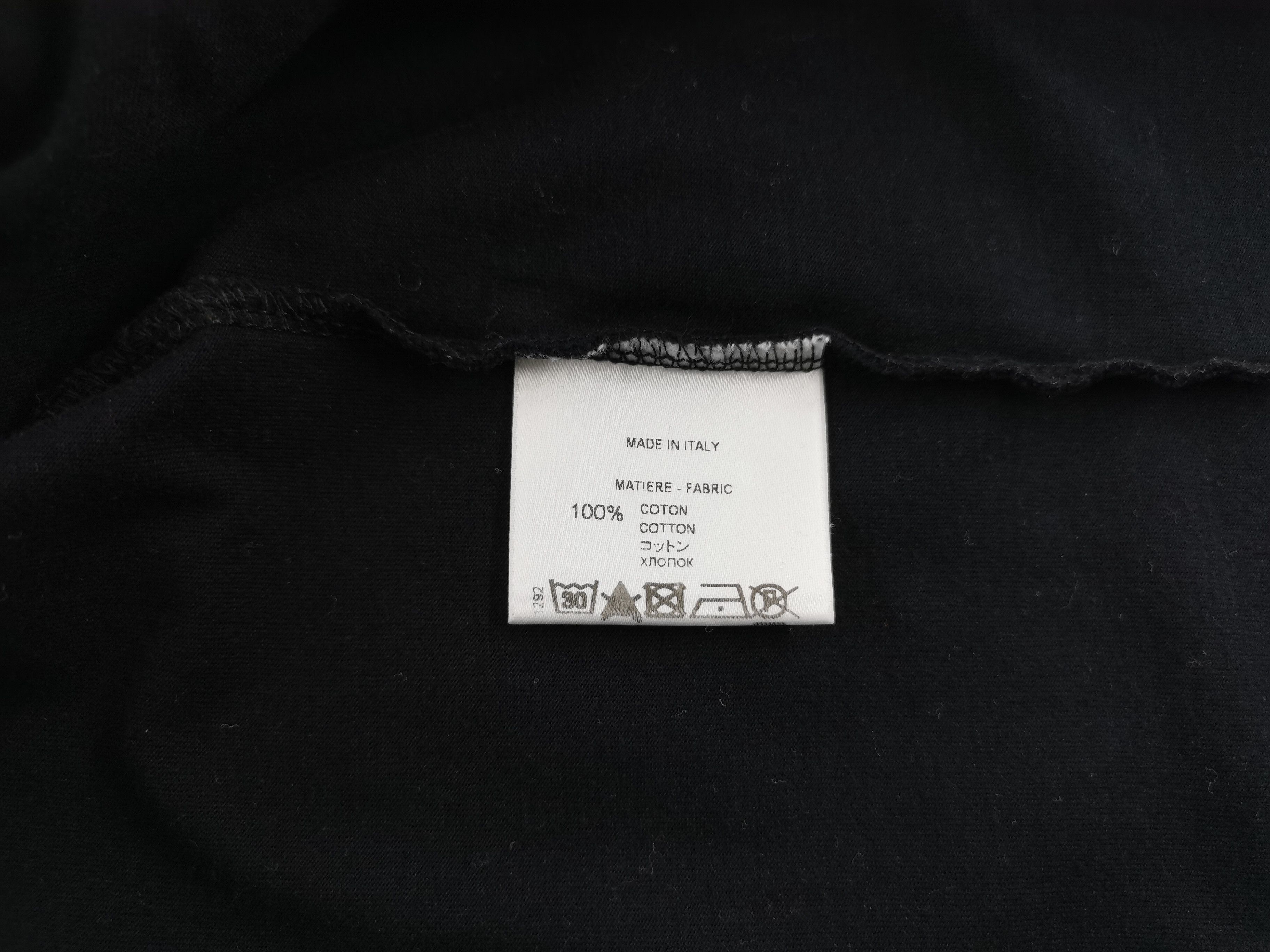Givenchy Givenchy Big Logo Tee T Shirt Made In Italy Size M Size M / US 6-8 / IT 42-44 - 6 Thumbnail