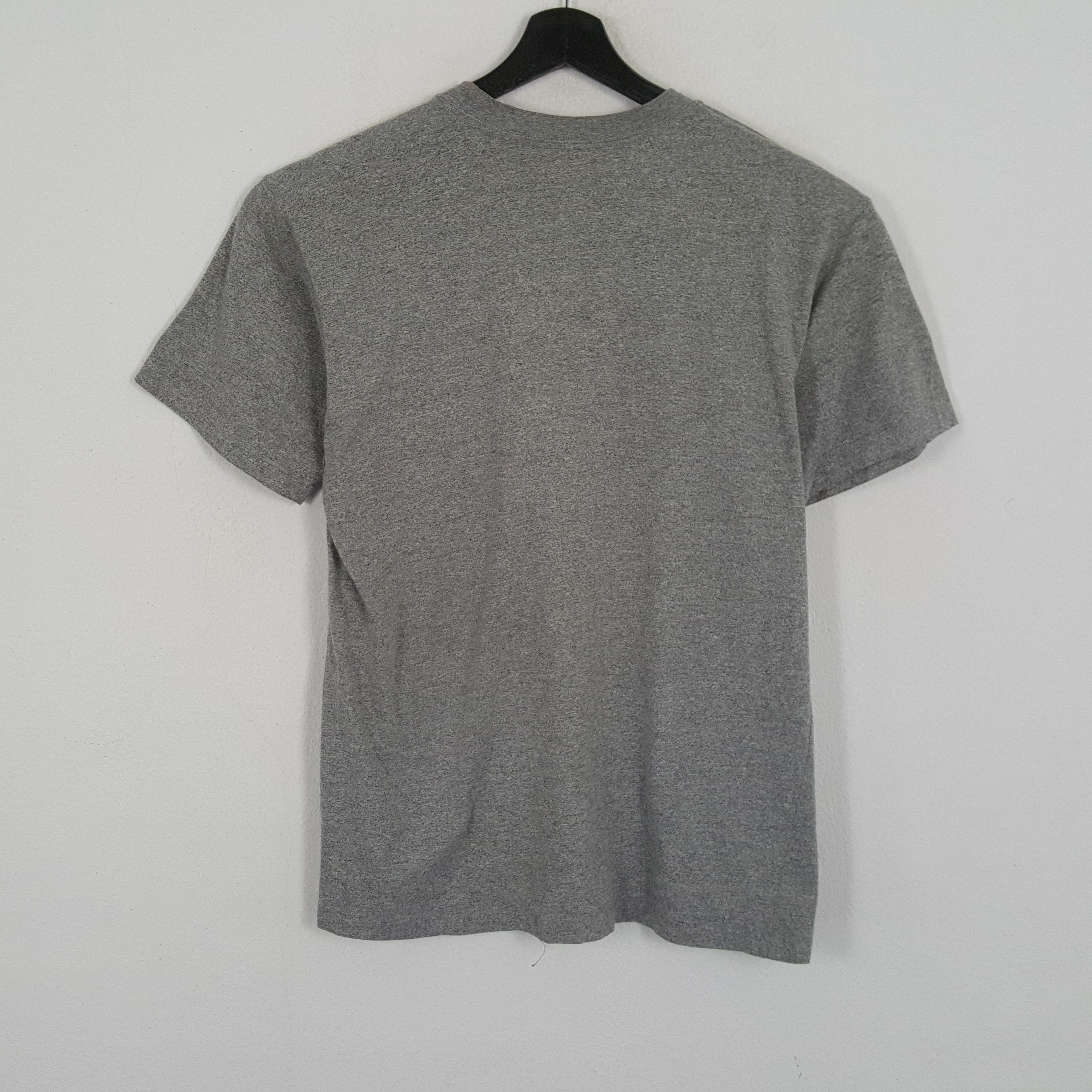 Vintage × Yves Saint Laurent YVES SAINT LAURENT Luxury Brand Logo Design Tshirt Size US M / EU 48-50 / 2 - 3 Thumbnail