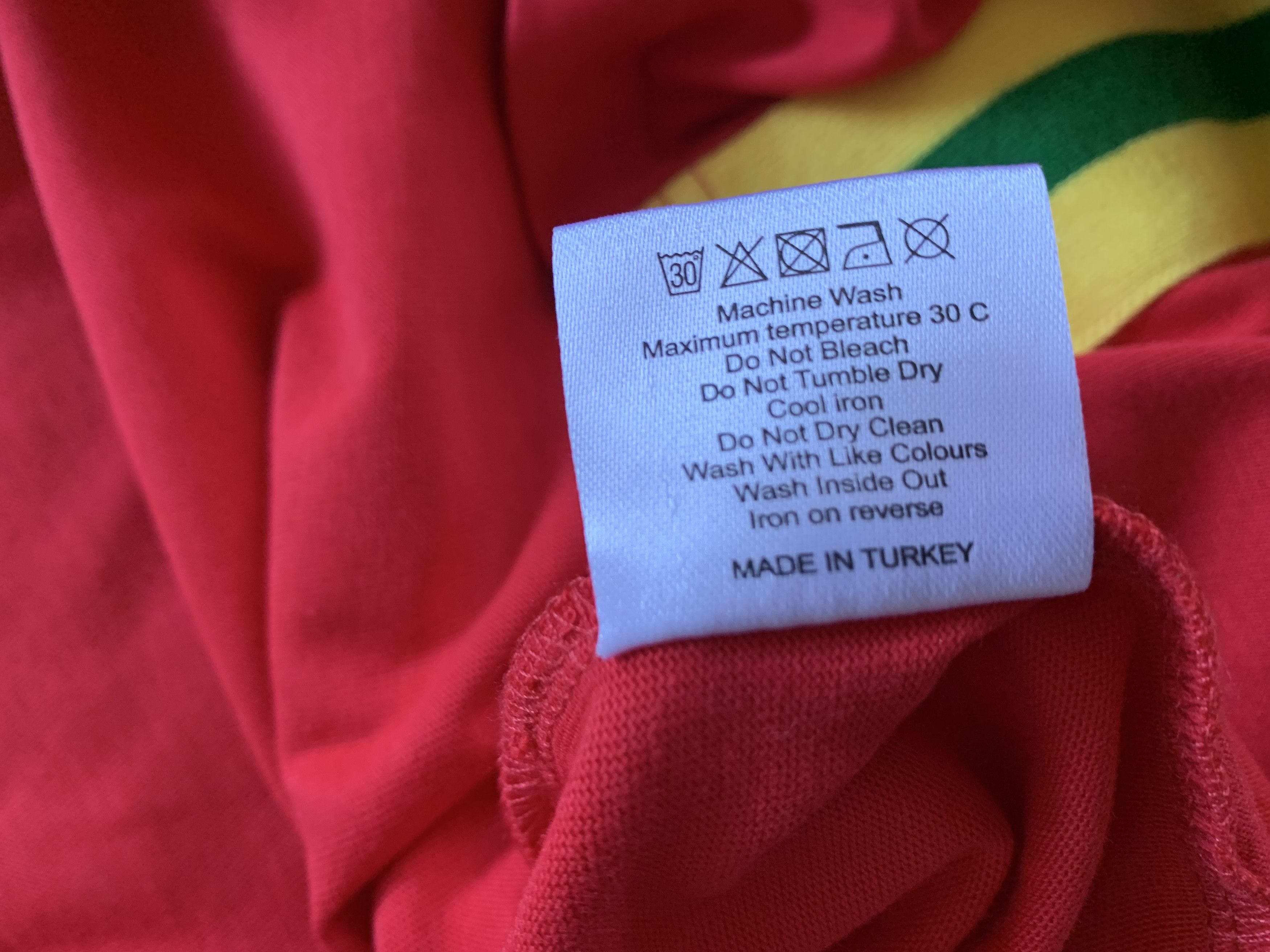 Other Wales WRU Cotton Soccer Jersey Size US L / EU 52-54 / 3 - 10 Thumbnail