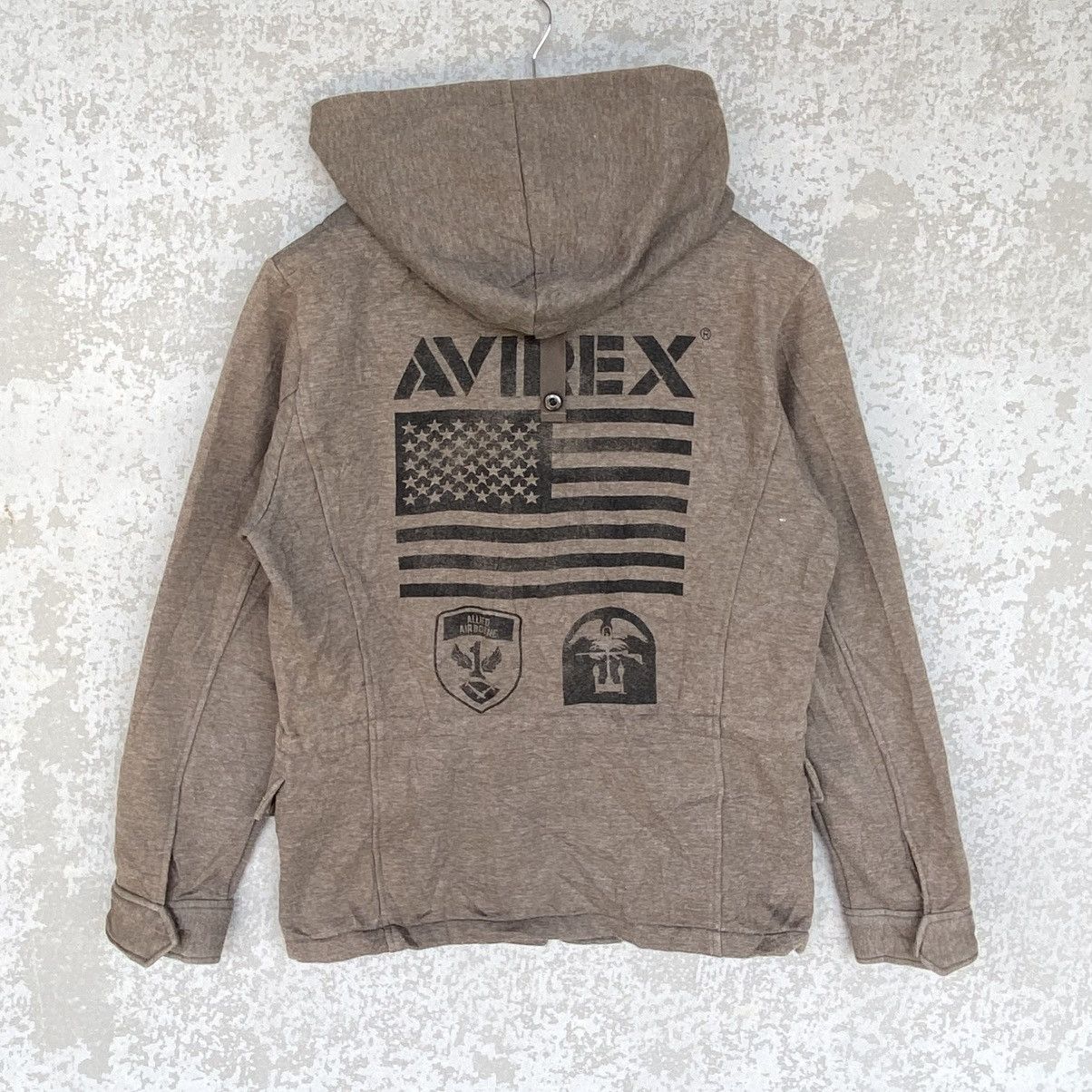 Other Vintage Avirex Printed Hoodie Sweater Brown Pullover Size M Size US M / EU 48-50 / 2 - 7 Thumbnail