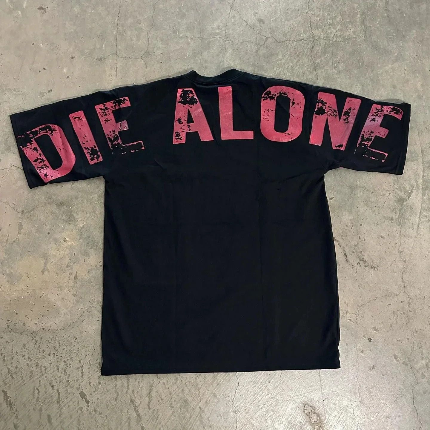 Japanese Brand × Vintage Nothing Wrong Die Alone Vintage Design Tee Size US S / EU 44-46 / 1 - 2 Thumbnail