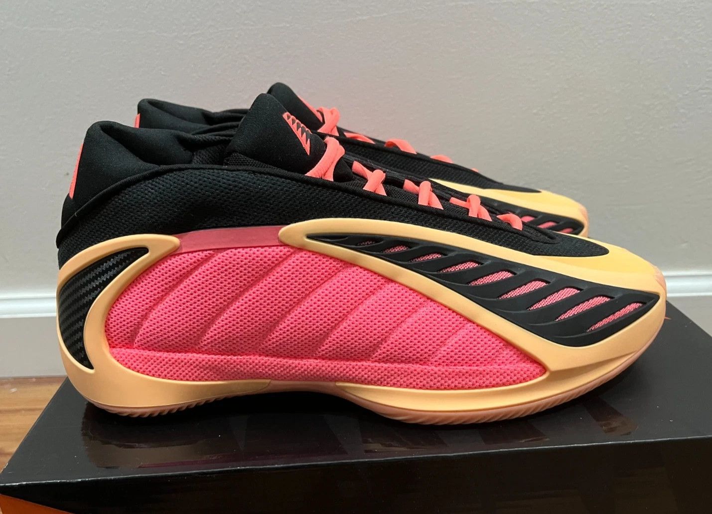 Adidas AE 2 With Love Size US 10 / EU 43 - 1 Thumbnail