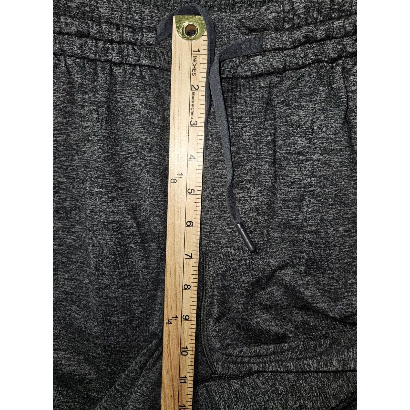 Lululemon Lululemon Pants Mens Large Gray Jogger Sweatpants Drawstring Recycled Polyester Heathered Dark Gray Pockets Logo Size US 33 - 4 Thumbnail
