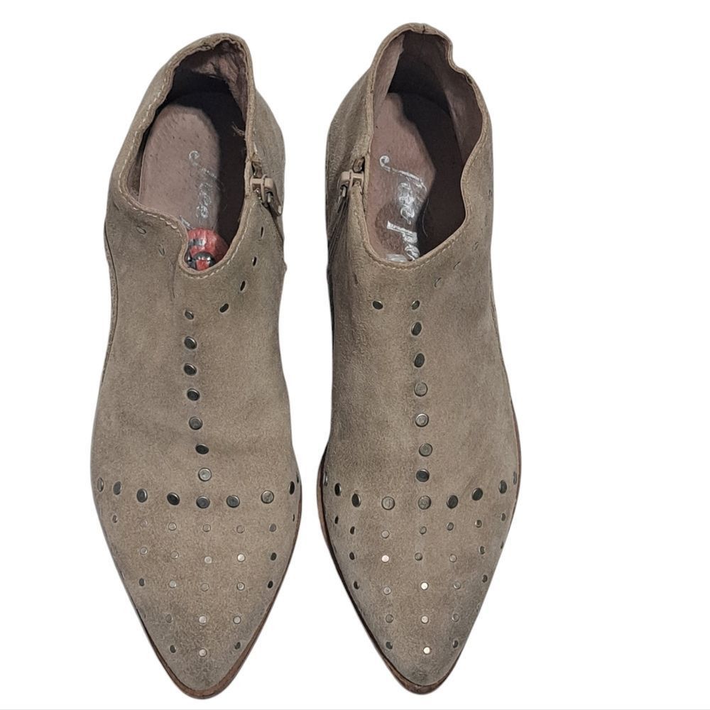 Free People Free People Aquarian Studded Leather Distressing Suede Ankle Boots Taupe Size 6 Size US 6 / IT 36 - 15 Thumbnail