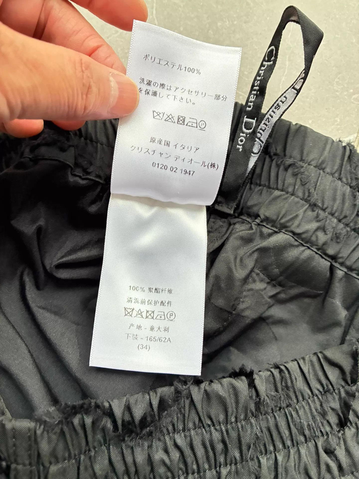 Dior Dior Embossed Elastic Waist Short 38 Size 25" / US 0 / IT 36 - 6 Thumbnail