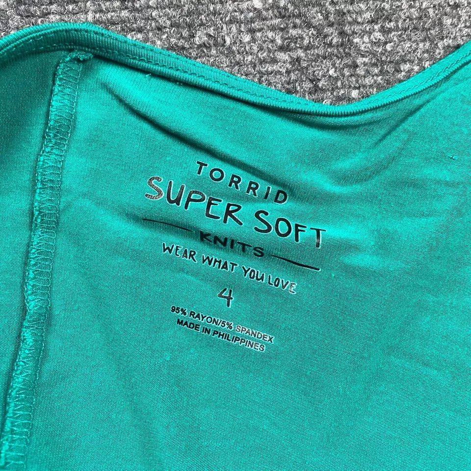 Torrid Torrid Cardigan Women's 4 Green Super Soft Knits Casual Size S / US 4 / IT 40 - 5 Thumbnail