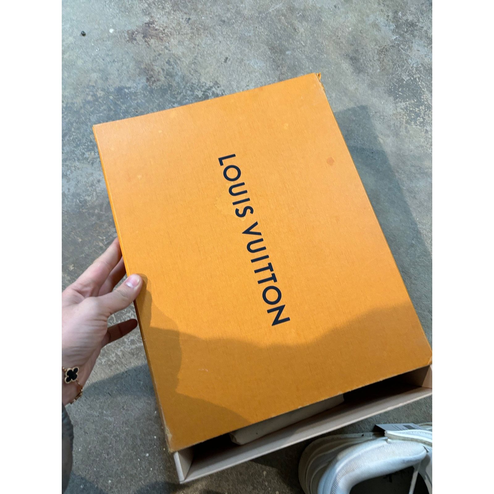 Louis Vuitton LV Virgil High Top Trainer Cream Used US 8.5 With Box Size US 8.5 / EU 41-42 - 7 Thumbnail