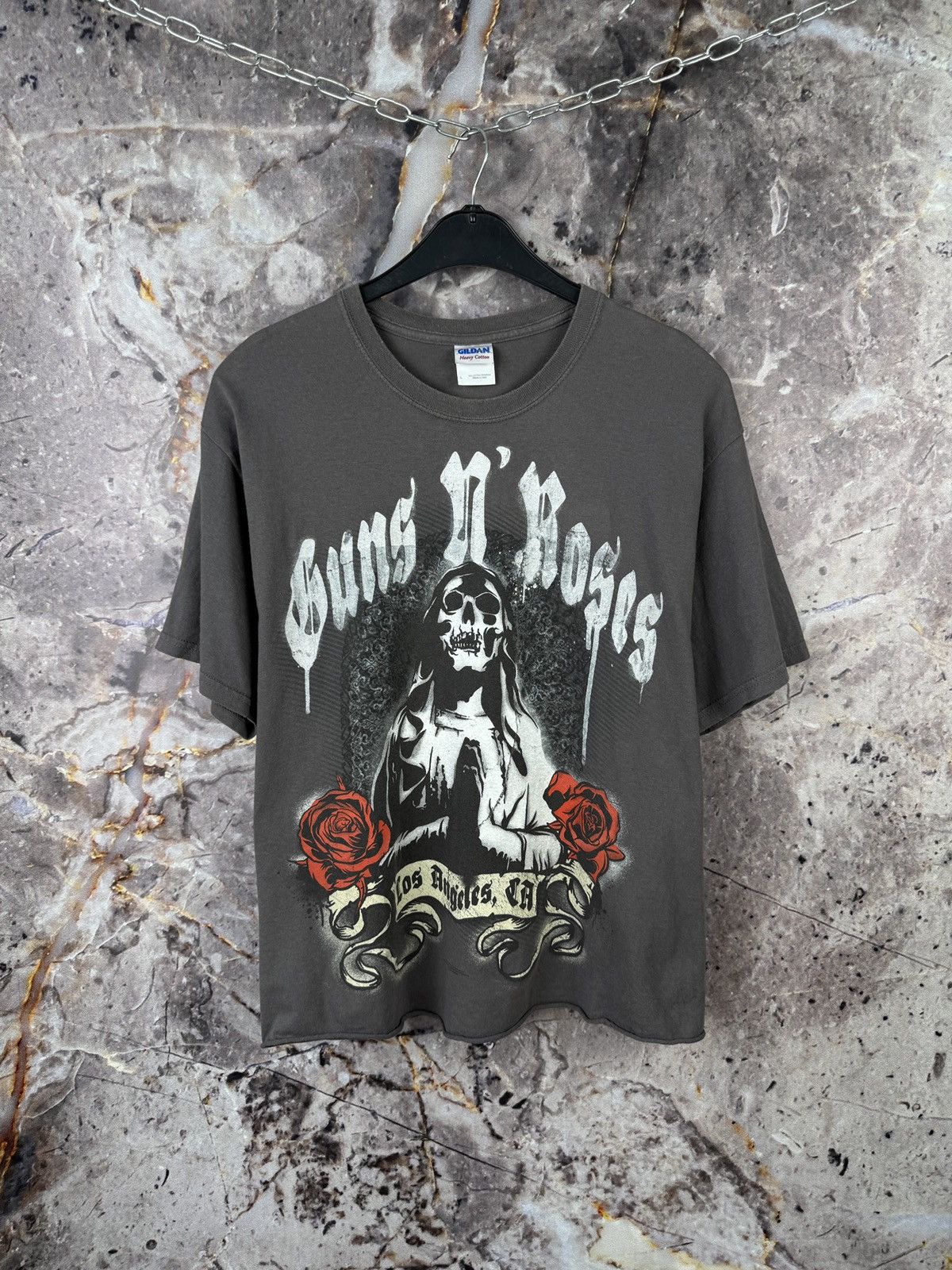 Gildan Guns N Roses Skull Graphic T Shirt Mens Grey Rock Band Tee Size US L / EU 52-54 / 3 - 1 Thumbnail