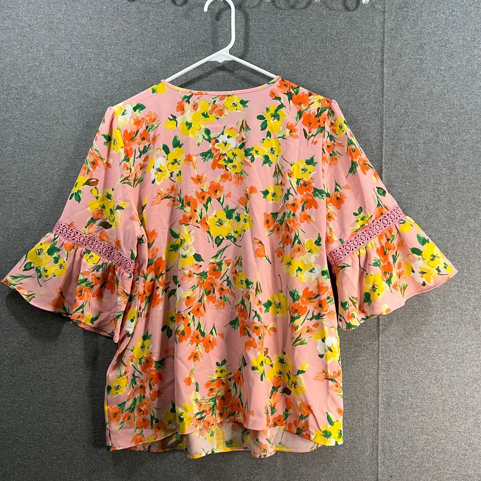 Isaac Mizrahi Isaac Mizrahi LIVE! Printed Stretch Crepe Blouse Pink Medium Size M / US 6-8 / IT 42-44 - 2 Thumbnail