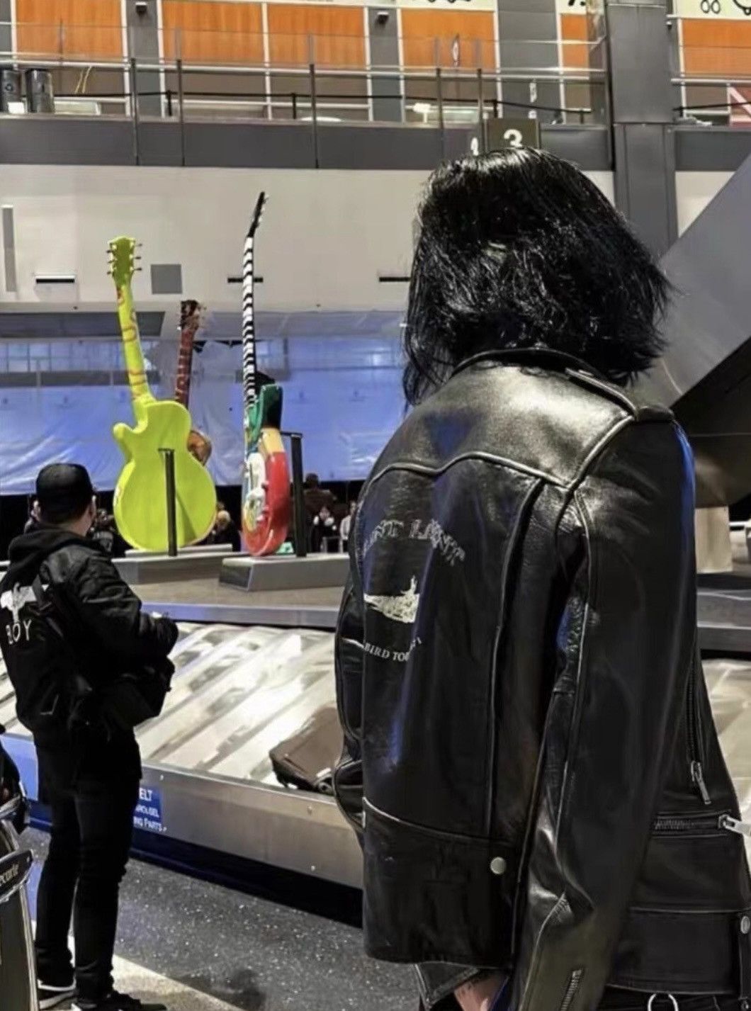 Saint Laurent Paris Saint Laurent 2018FW Bird Back Logo LO1 Leather Jacket Size US M / EU 48-50 / 2 - 6 Thumbnail