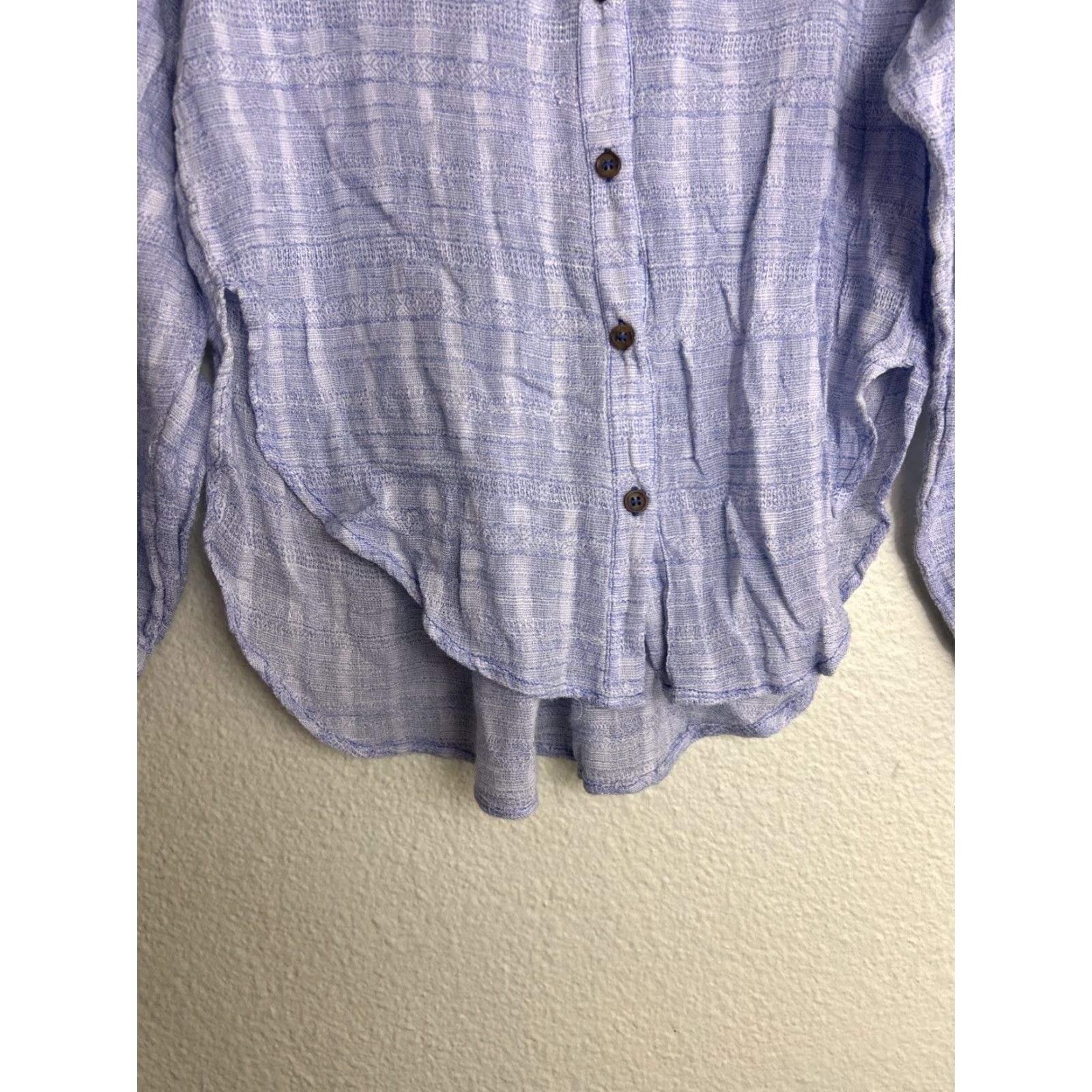 Free People VINTAGE Free People Women XS Long Sleeve Button-Up Top Cotton Collared Split Sides Blue Size XS / US 0-2 / IT 36-38 - 5 Thumbnail
