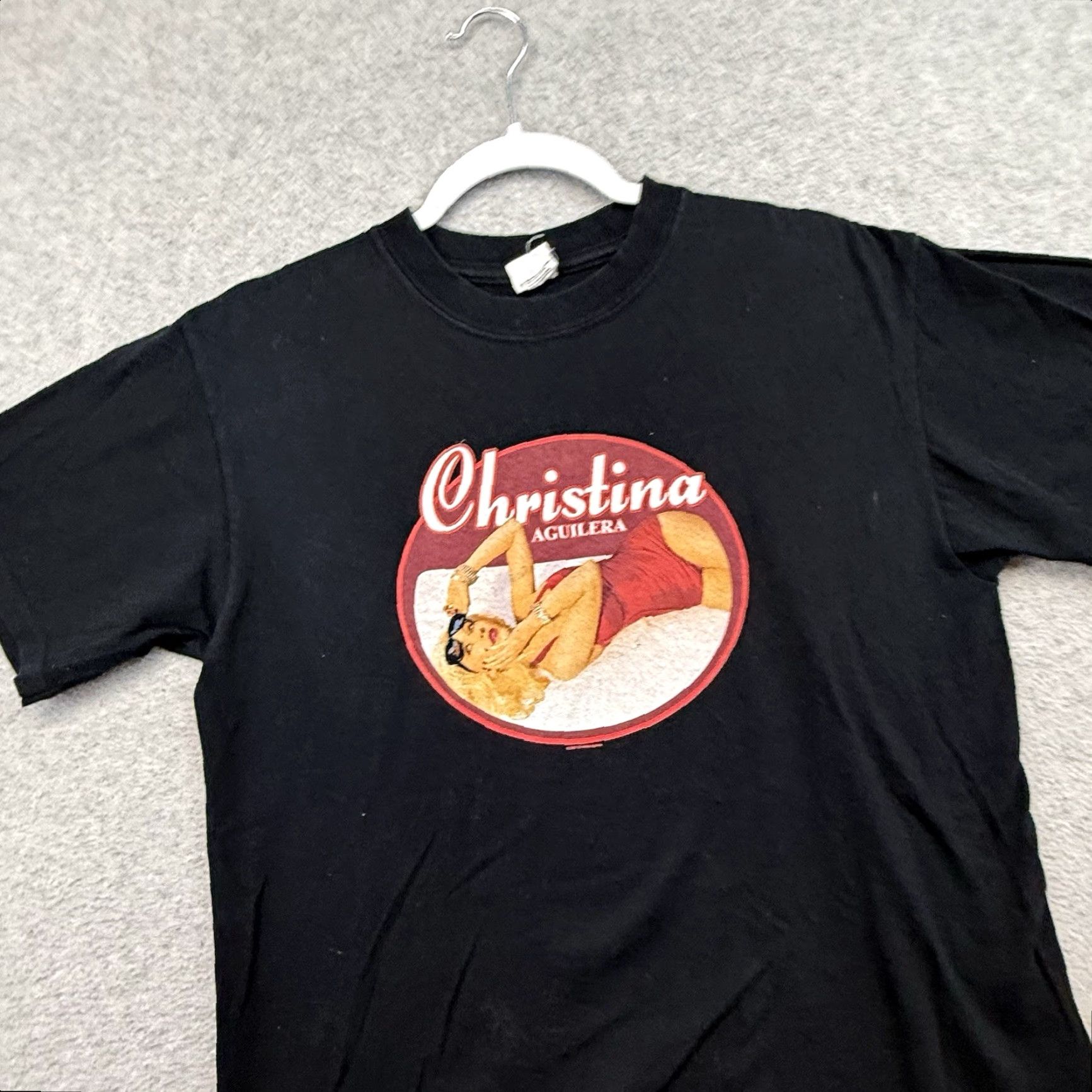 Anvil VINTAGE Christina Aguilera Back To Basics Tour 2007 Pinup Shirt M Black Graphic Print T-Shirt Unisex Adults Mens Womens Size US M / EU 48-50 / 2 - 2 Thumbnail