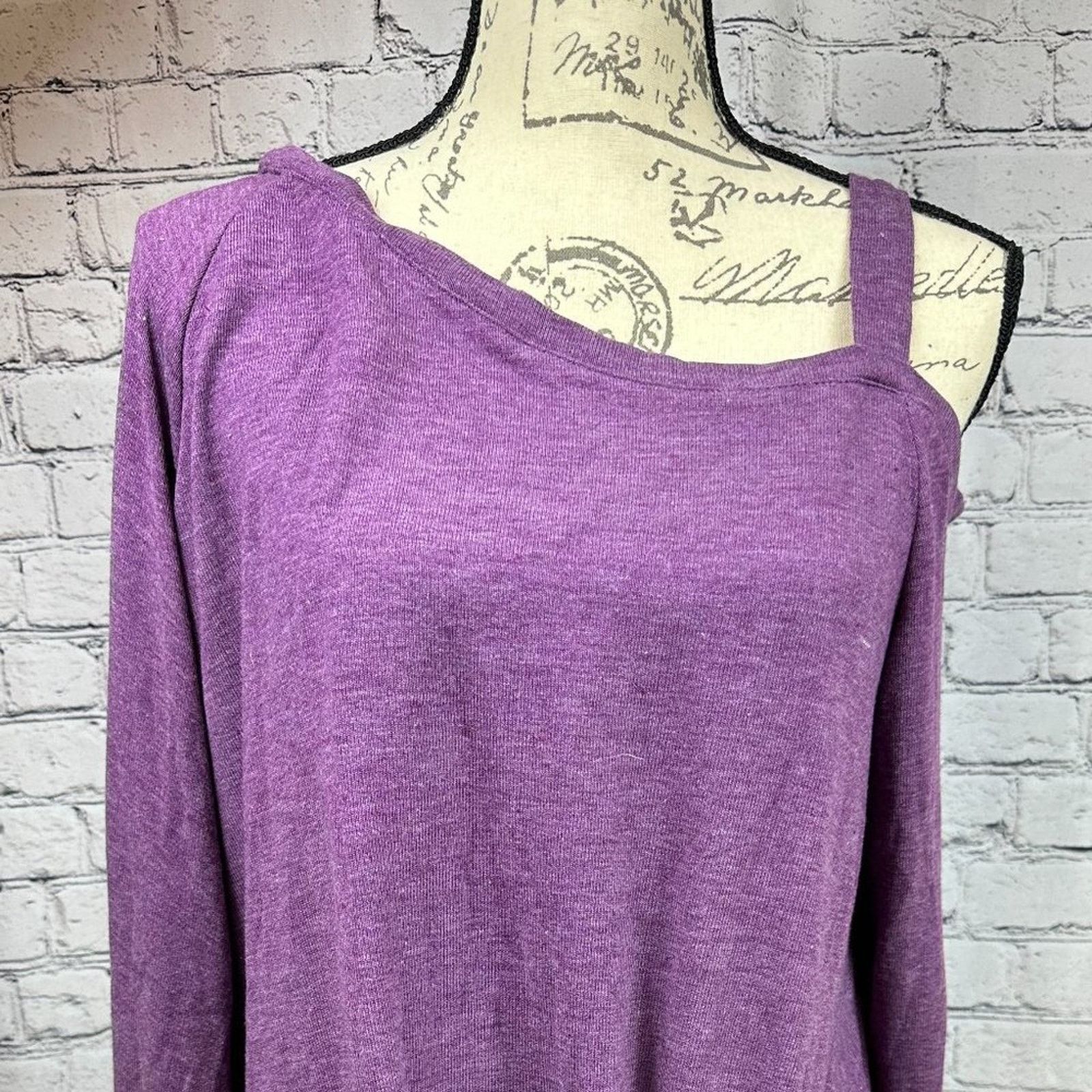 Other Leo Rossi Cold Shoulder Twist Front Top Tunic Blouse Plum XL Size XL / US 12-14 / IT 48-50 - 4 Thumbnail