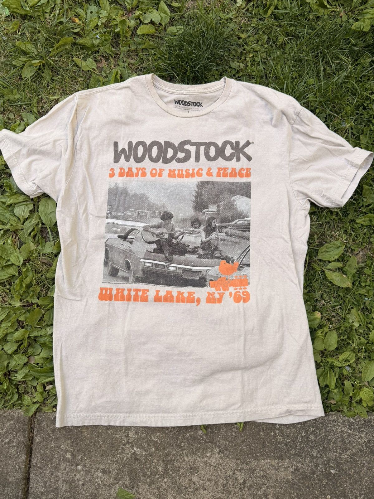 Band Tees Modern Woodstock 1969 tee Size Large Size US L / EU 52-54 / 3 - 1 Thumbnail
