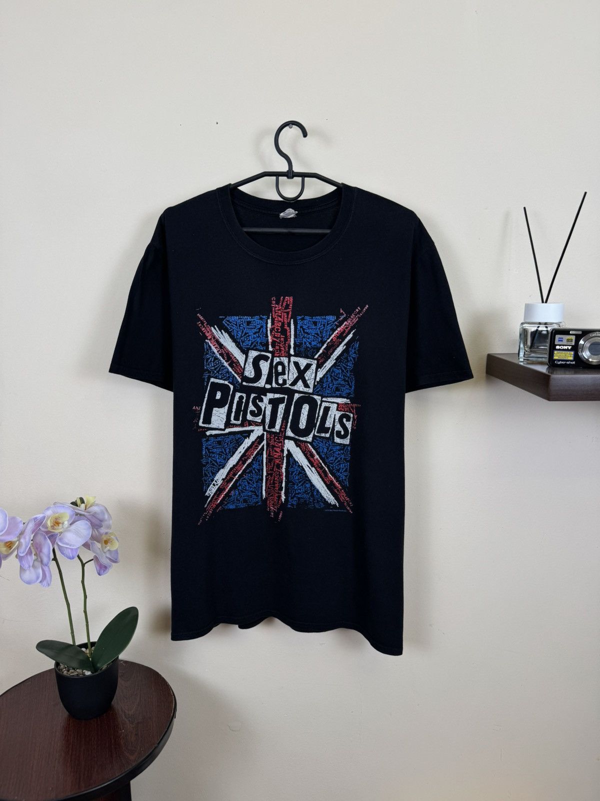 Other Sex Pistols T shirt Punk Rock Band 2018 Hype L Streetwear Size US L / EU 52-54 / 3 - 1 Thumbnail