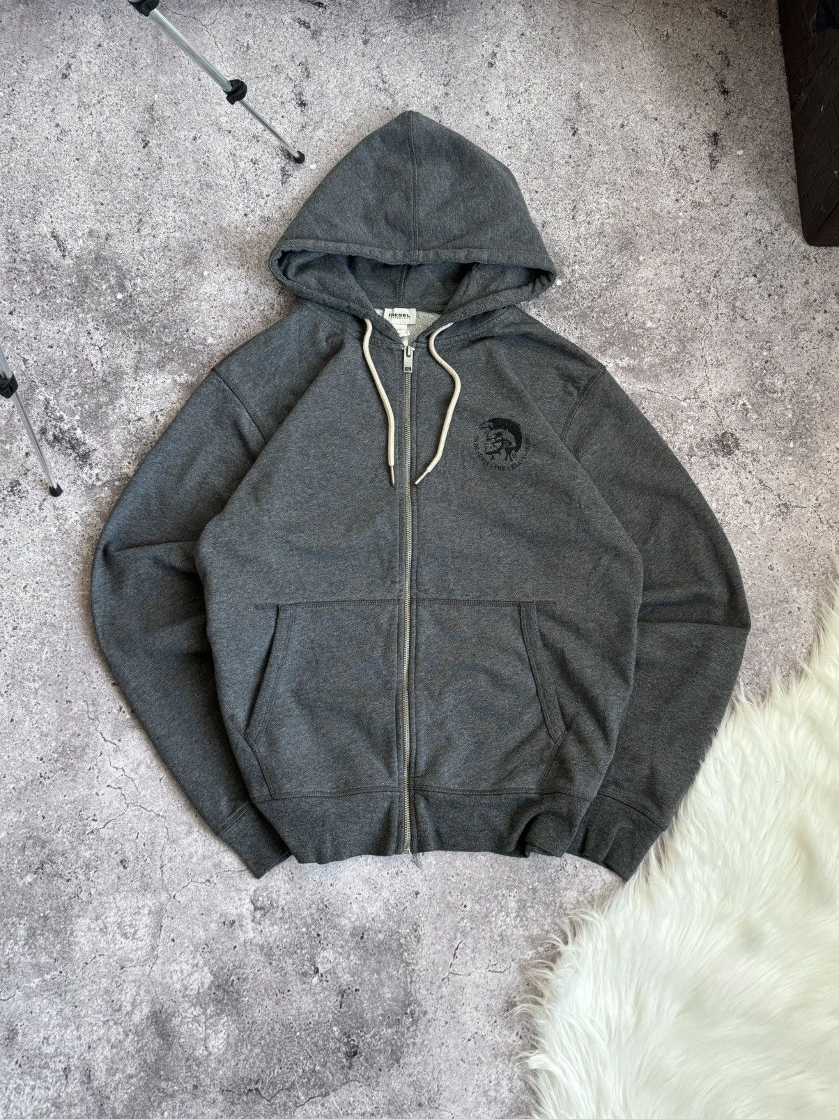 Diesel × Vintage Vintage Diesel Y2K zip hoodie logo size L Size US L / EU 52-54 / 3 - 2 Thumbnail