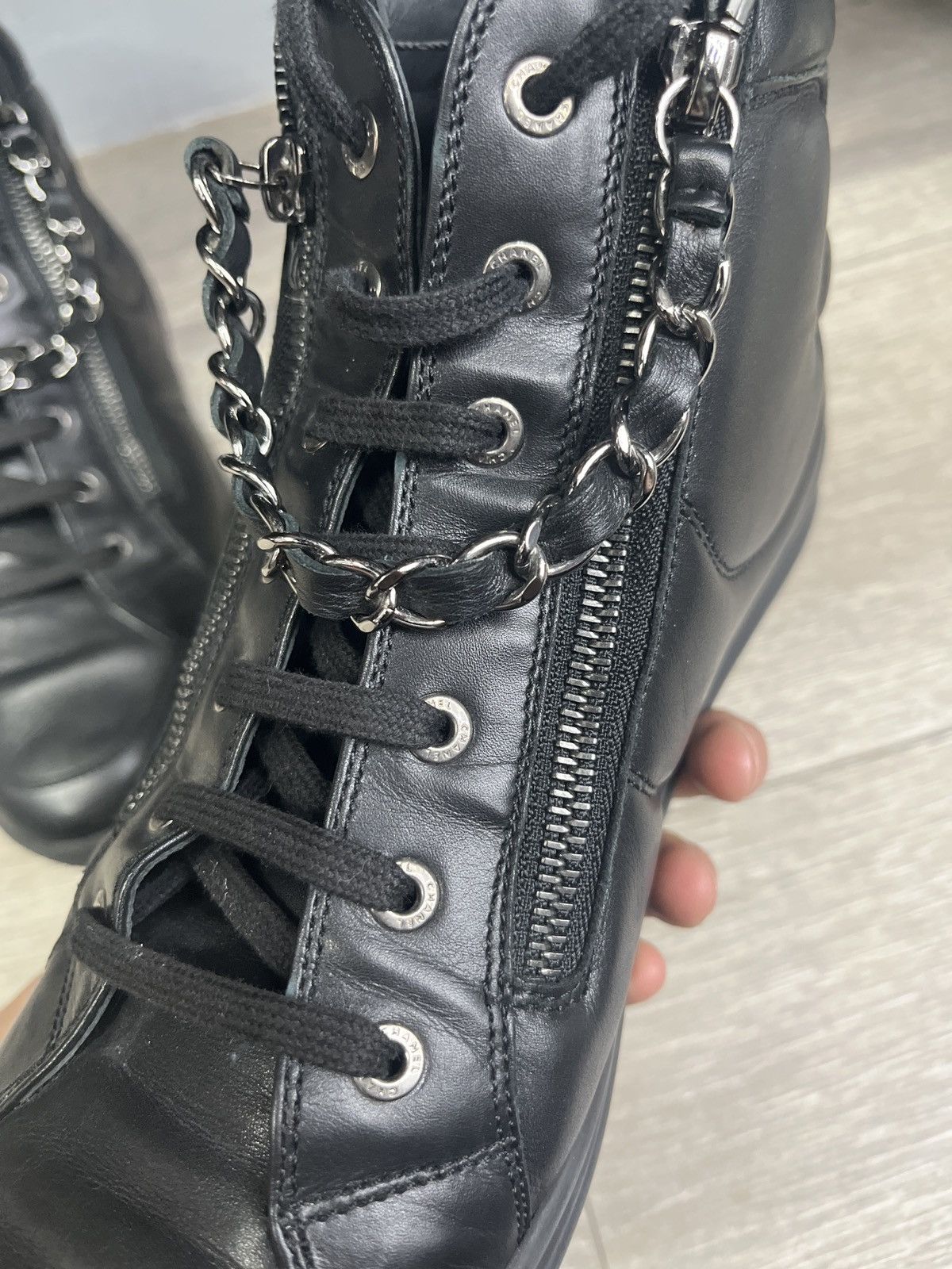 Chanel Chanel Black CC Zipper Leather High Top Sneaks Size US 8 / EU 41 - 11 Thumbnail